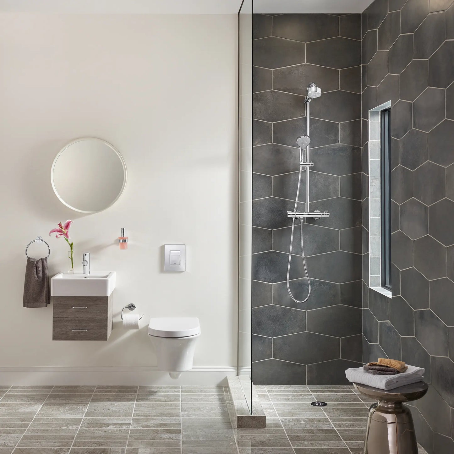 GROHE 3427100A Concetto Single Hole Single-Handle S-Size Bathroom Faucet, 1.2 GPM Less Drain - Chrome