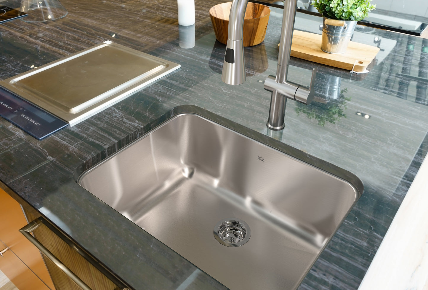 KINDRED QSUA1925-8N Steel Queen 24.75-in LR x 18.75-in FB x 8-in DP Undermount Single Bowl Stainless Steel Kitchen Sink In Satin Finished Bowl with Silk Finished Rim