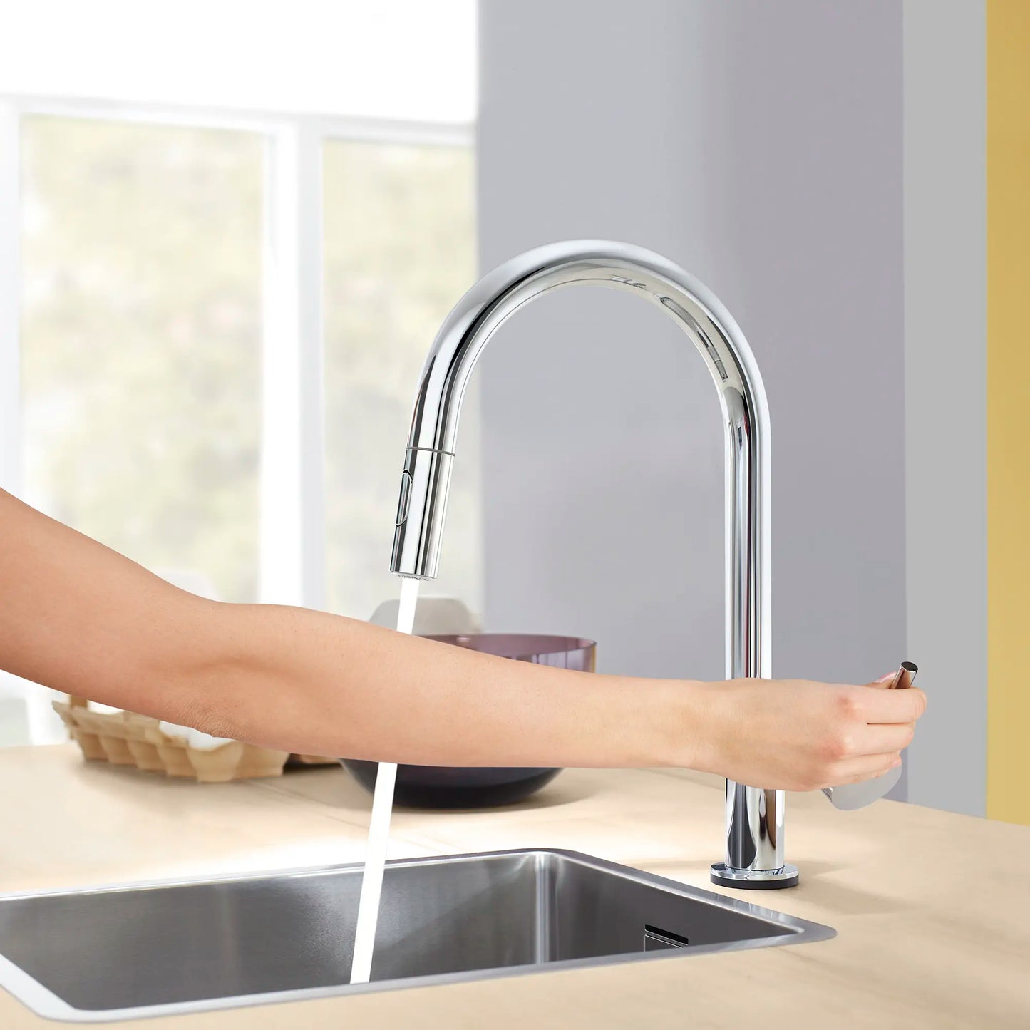 GROHE 31359002 Minta Single-Handle Pull Down Kitchen Faucet Dual Spray 1.75 GPM with Touch Technology - Chrome