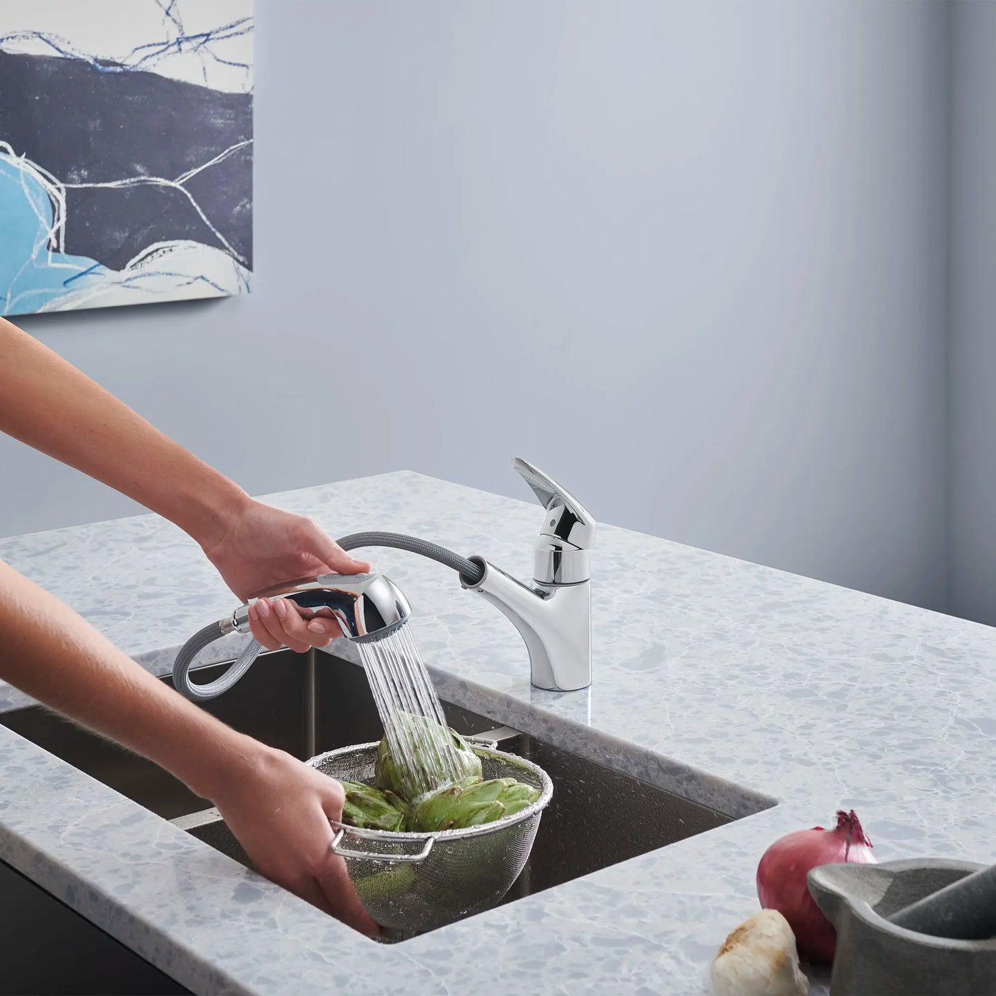 GROHE 33330001 Eurodisc Single-Handle Pull-Out Kitchen Faucet Dual Spray 1.75 GPM - Chrome