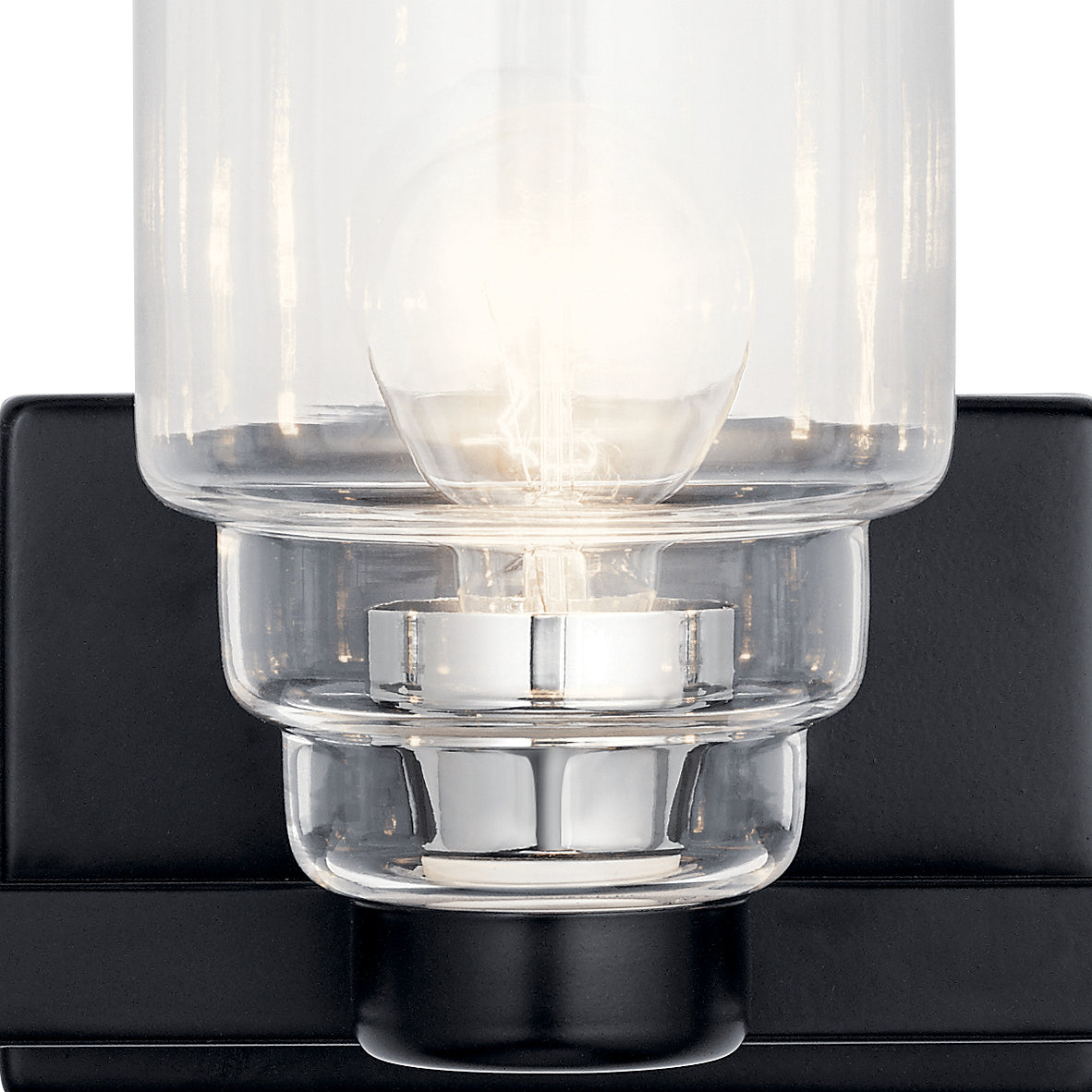 KICHLER 55012BK Vionnet 24" 3 Light Vanity Light With Clear Glass In Black