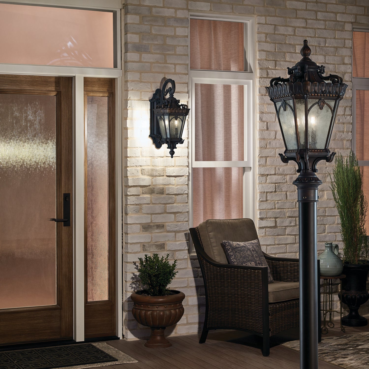 KICHLER 9558LD Tournai 27" 3 Light Outdoor Post Light With Clear Seeded Glass In Londonderry