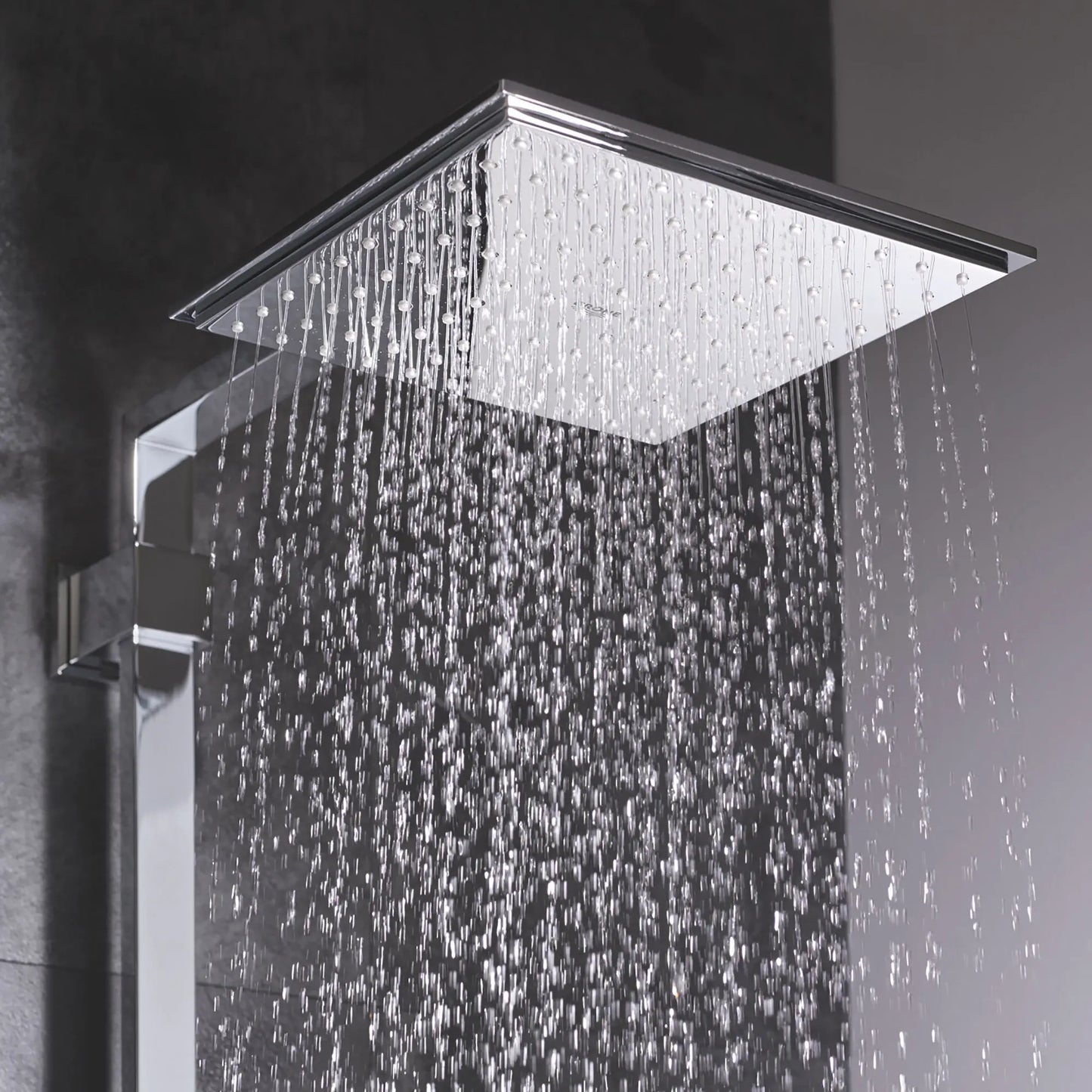 GROHE 27705000 Euphoria Shower Head - 1 Spray, 2.5 gpm - Chrome