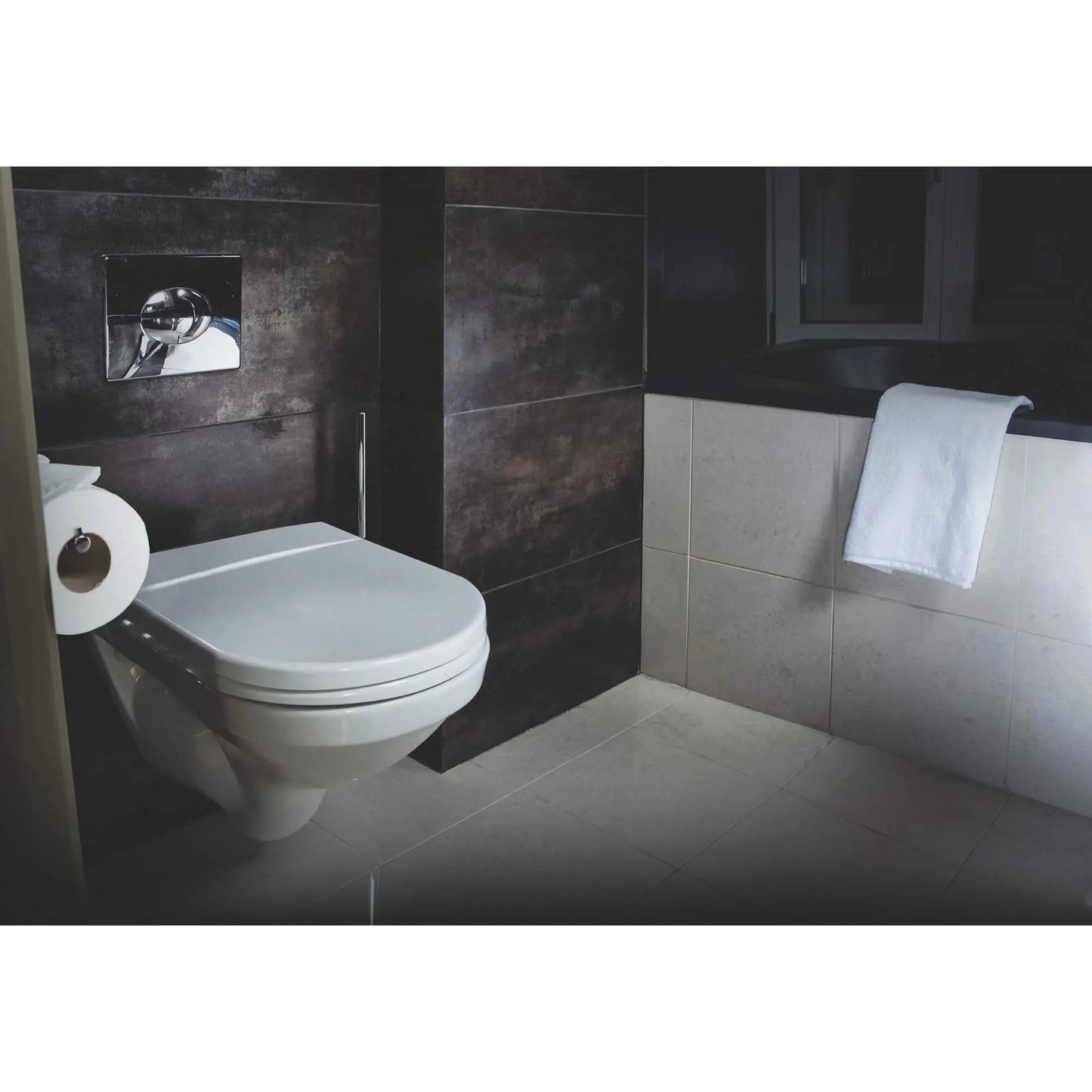 GROHE 38506000 Skate Wall Plate - Chrome