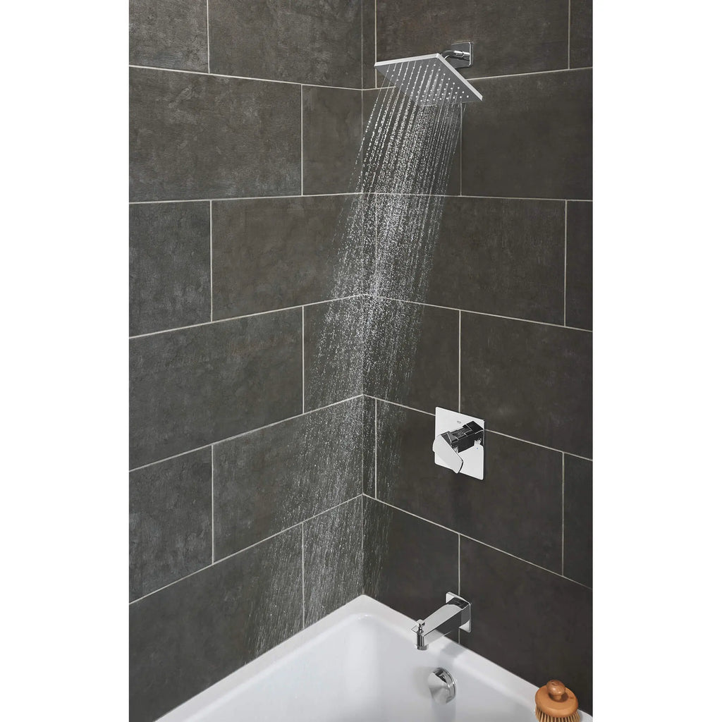 GROHE 35097000 Tallinn Pressure Balance Valve Bathtub/shower Combo Faucet - Chrome