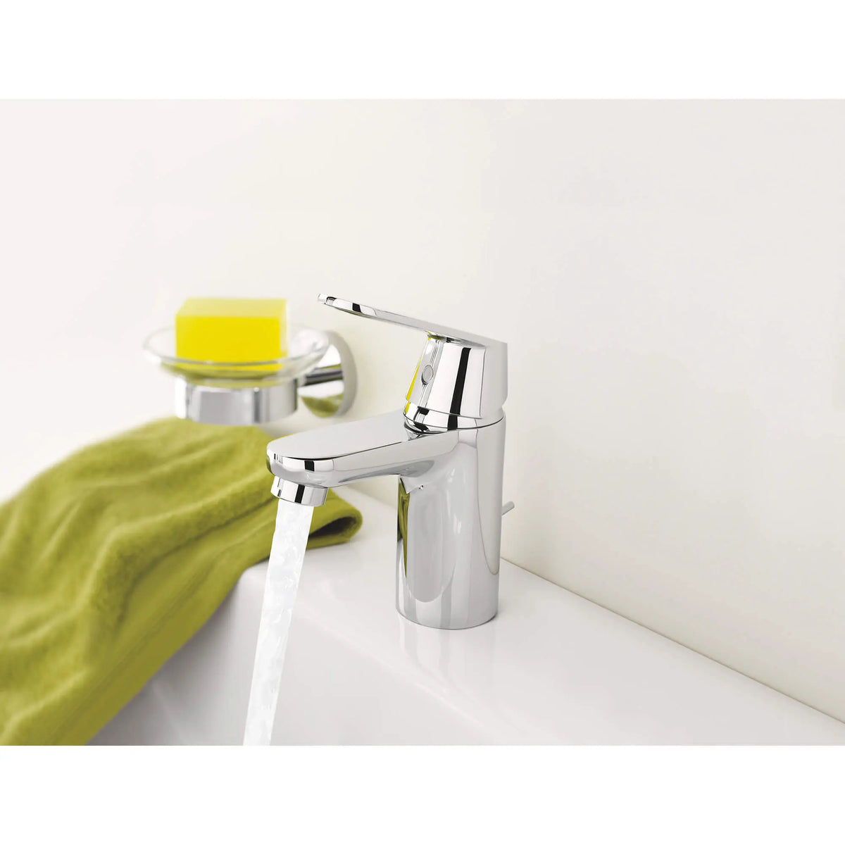 GROHE 40344001 Essentials 5-in-1 Accessory Set - Chrome