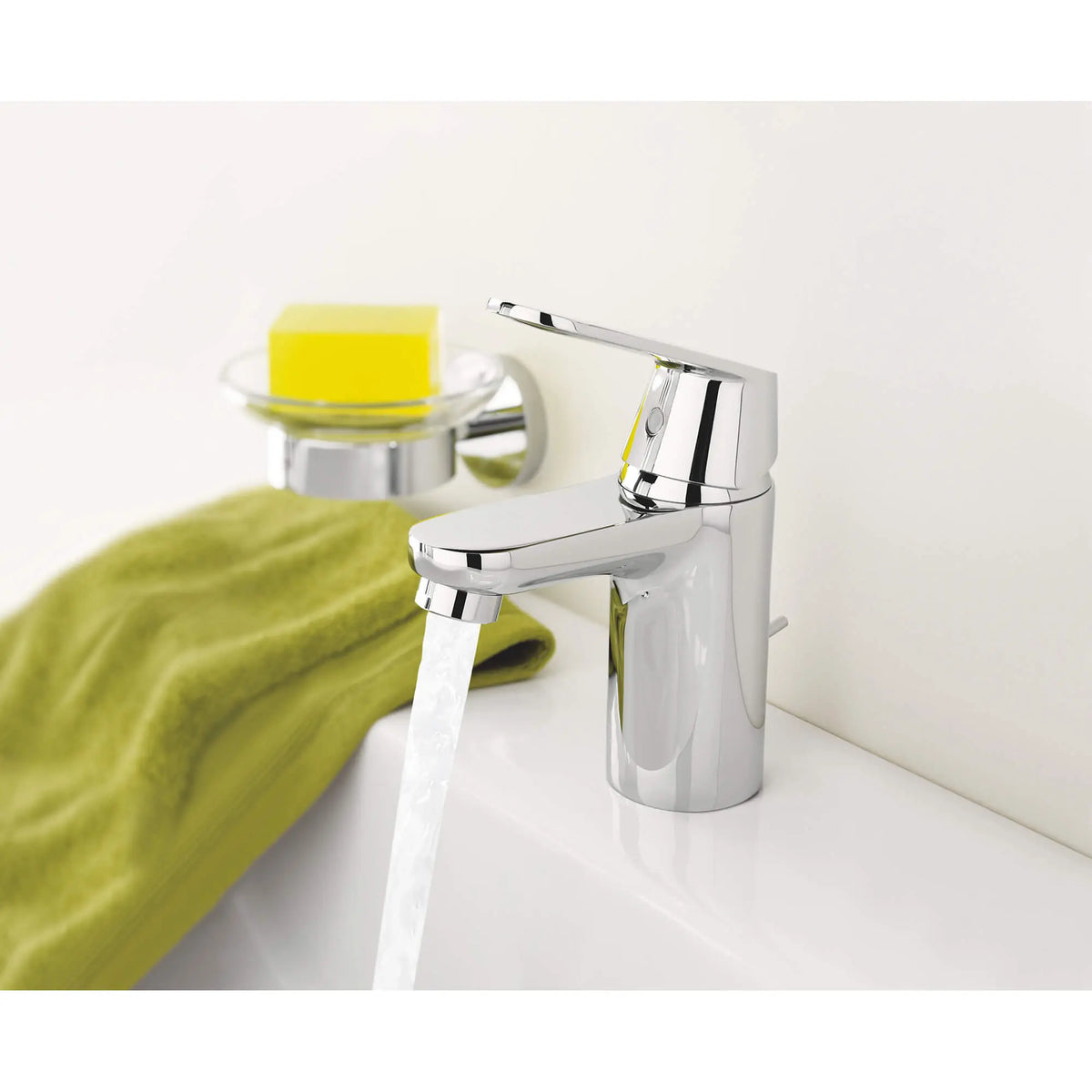 GROHE 40344001 Essentials 5-in-1 Accessory Set - Chrome