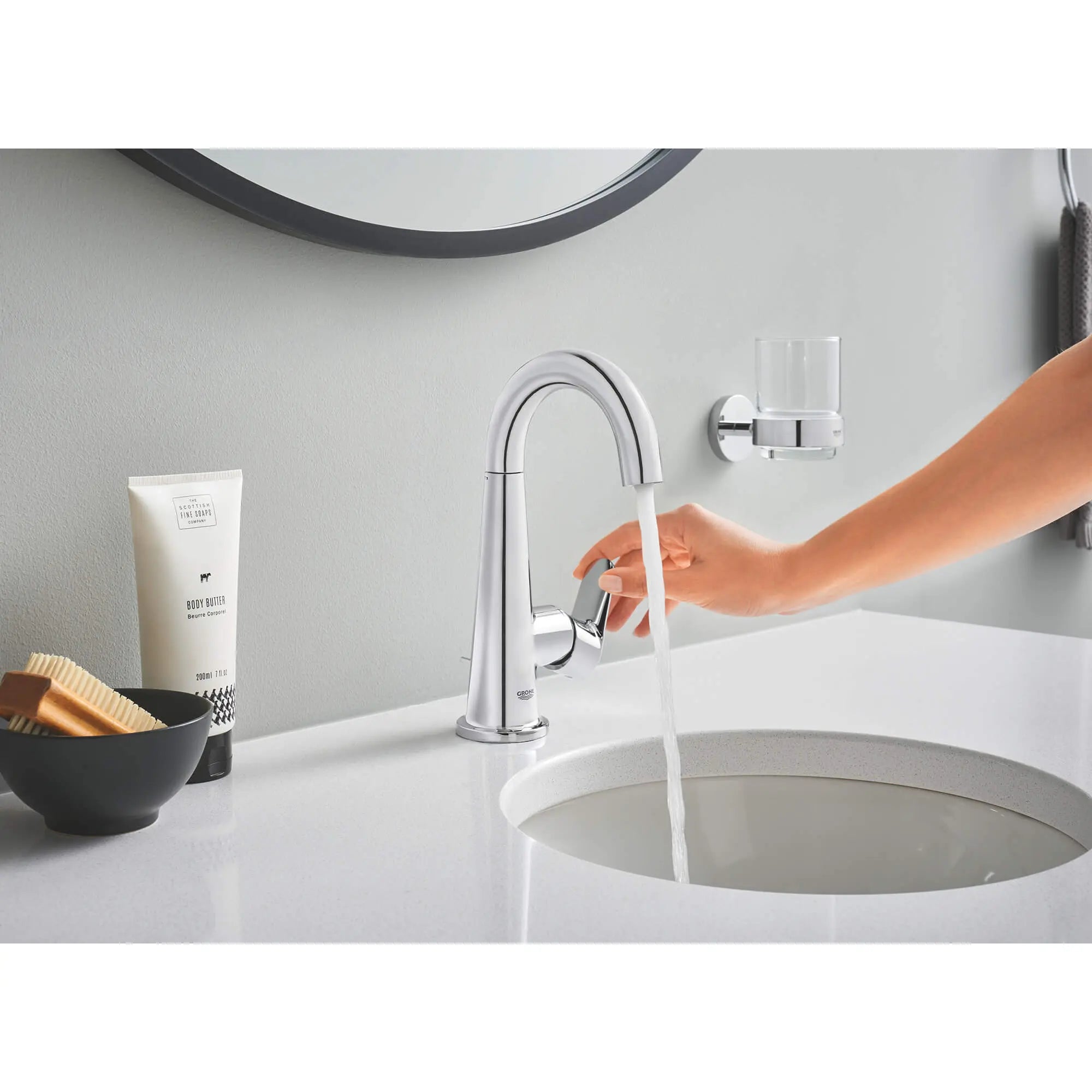 GROHE 40365001 Essentials 8" Towel Ring - Chrome