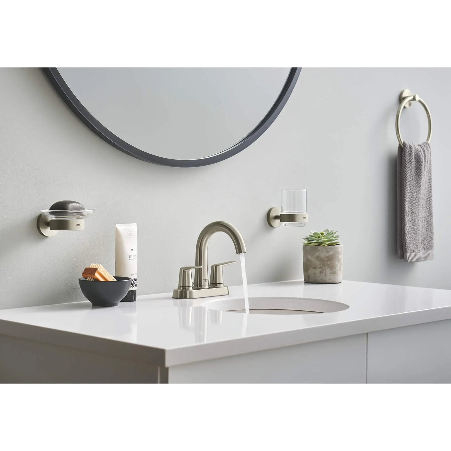 GROHE Essentials Glass with Holder - Brushed Nickel, 40447EN1