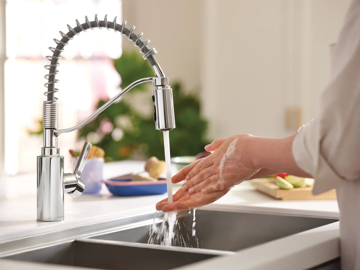 MOEN 5926 Genta Lx One-Handle Pre-Rinse Spring Pulldown Kitchen Faucet - Chrome