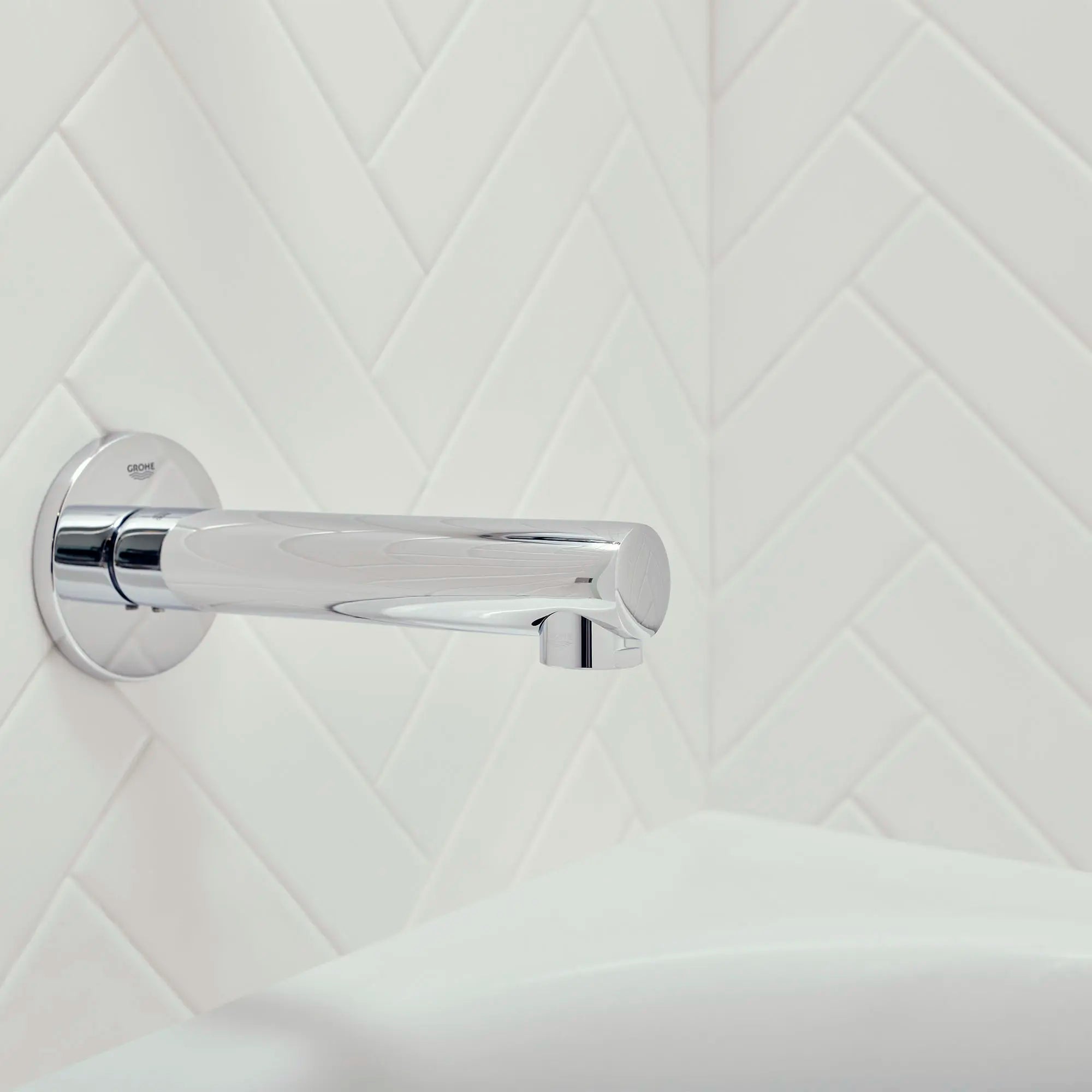 GROHE 13274001 Concetto Tub Spout - Chrome