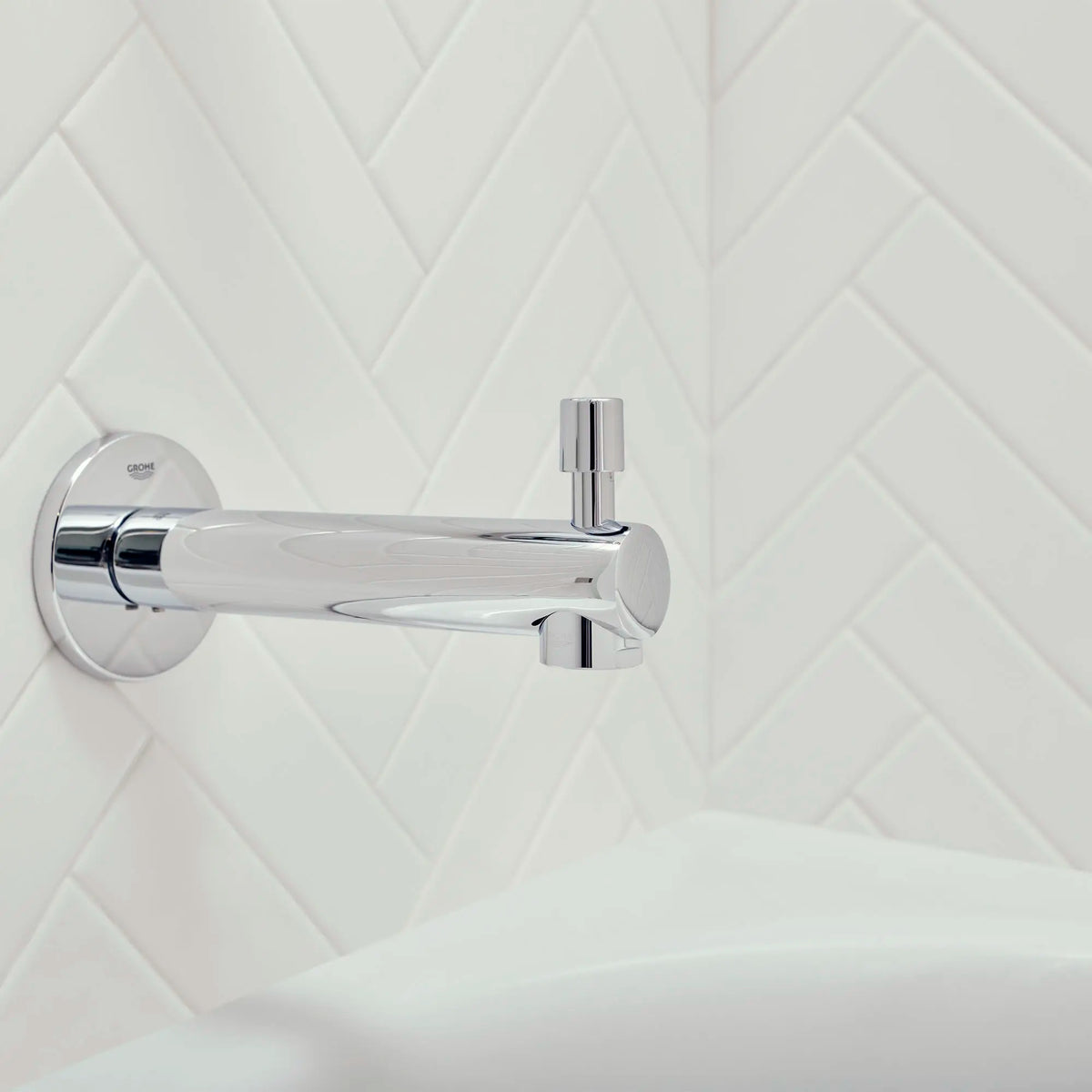 GROHE 13275001 Concetto Diverter Tub Spout - Chrome