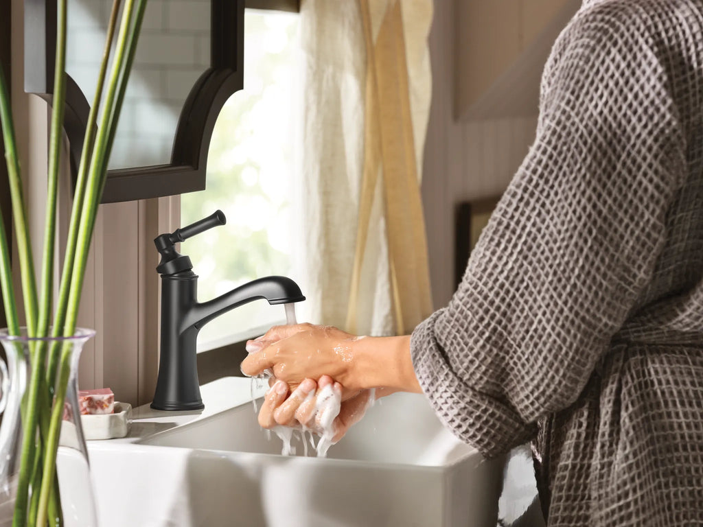 MOEN 6803BL Dartmoor One-Handle Bathroom Sink Faucet - Matte Black