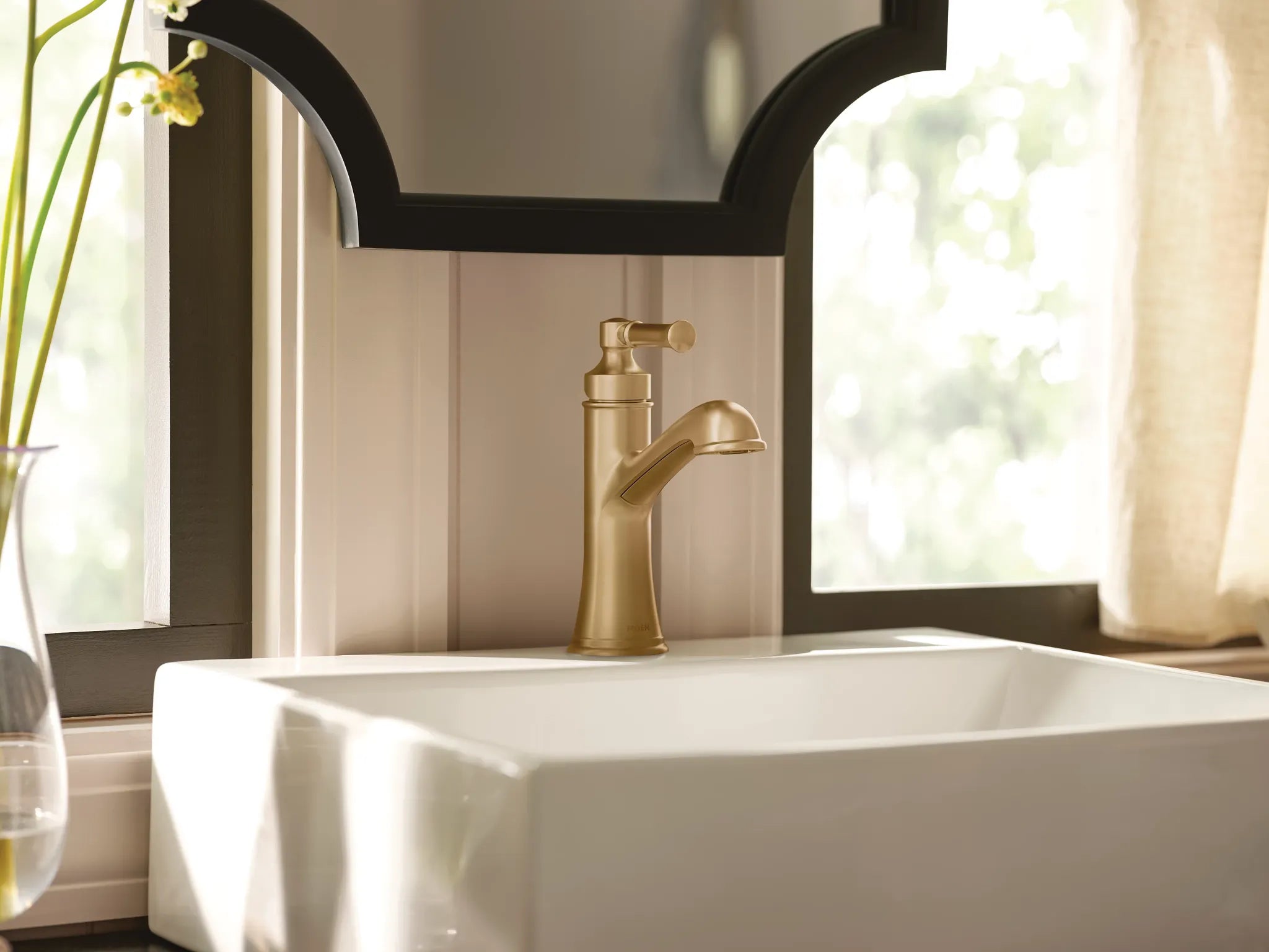 MOEN 6803BZG Dartmoor One-Handle Bathroom Sink Faucet - Bronzed Gold