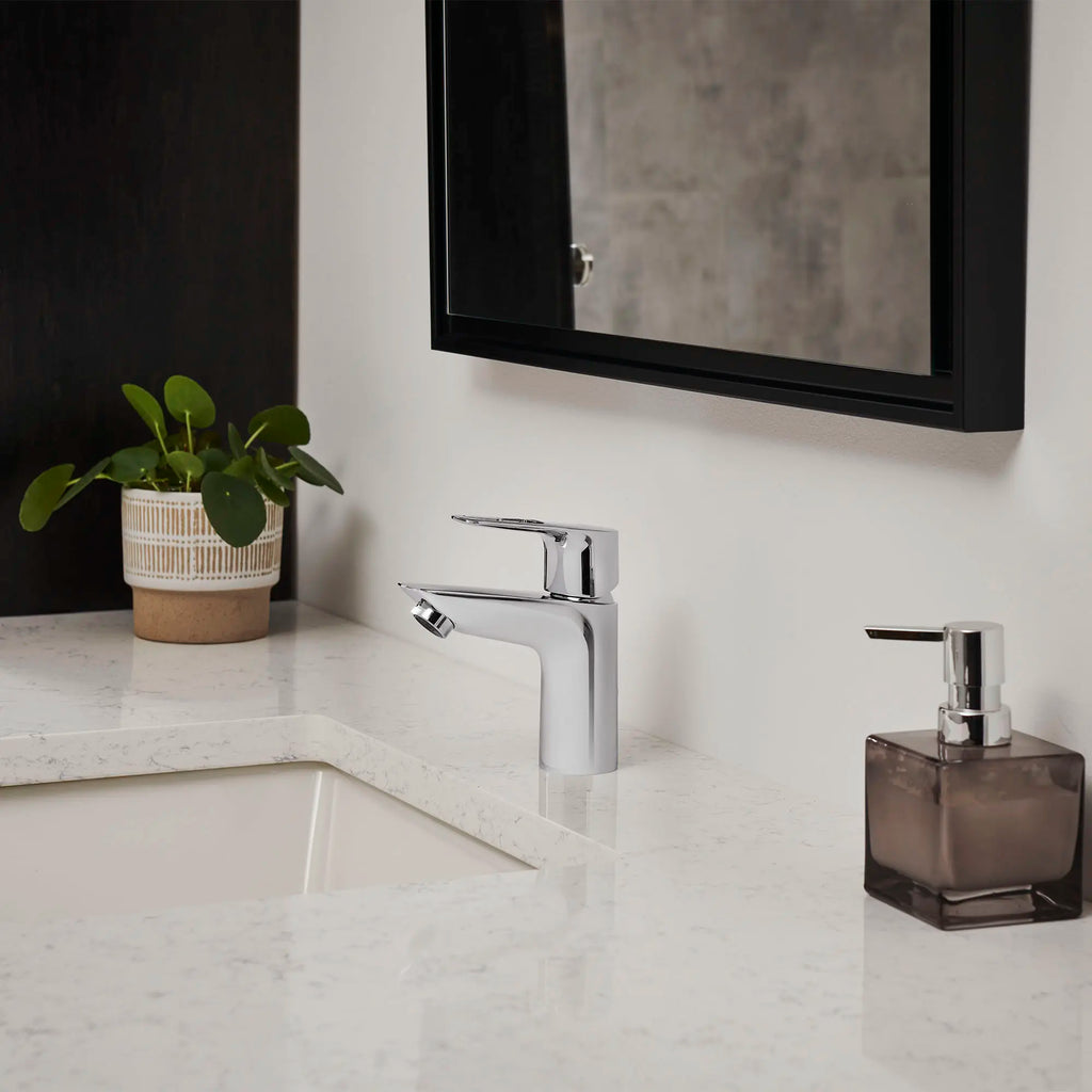 GROHE 23084001 Bauloop Single Hole Single-Handle S-Size Bathroom Faucet, 1.2 GPM - Chrome