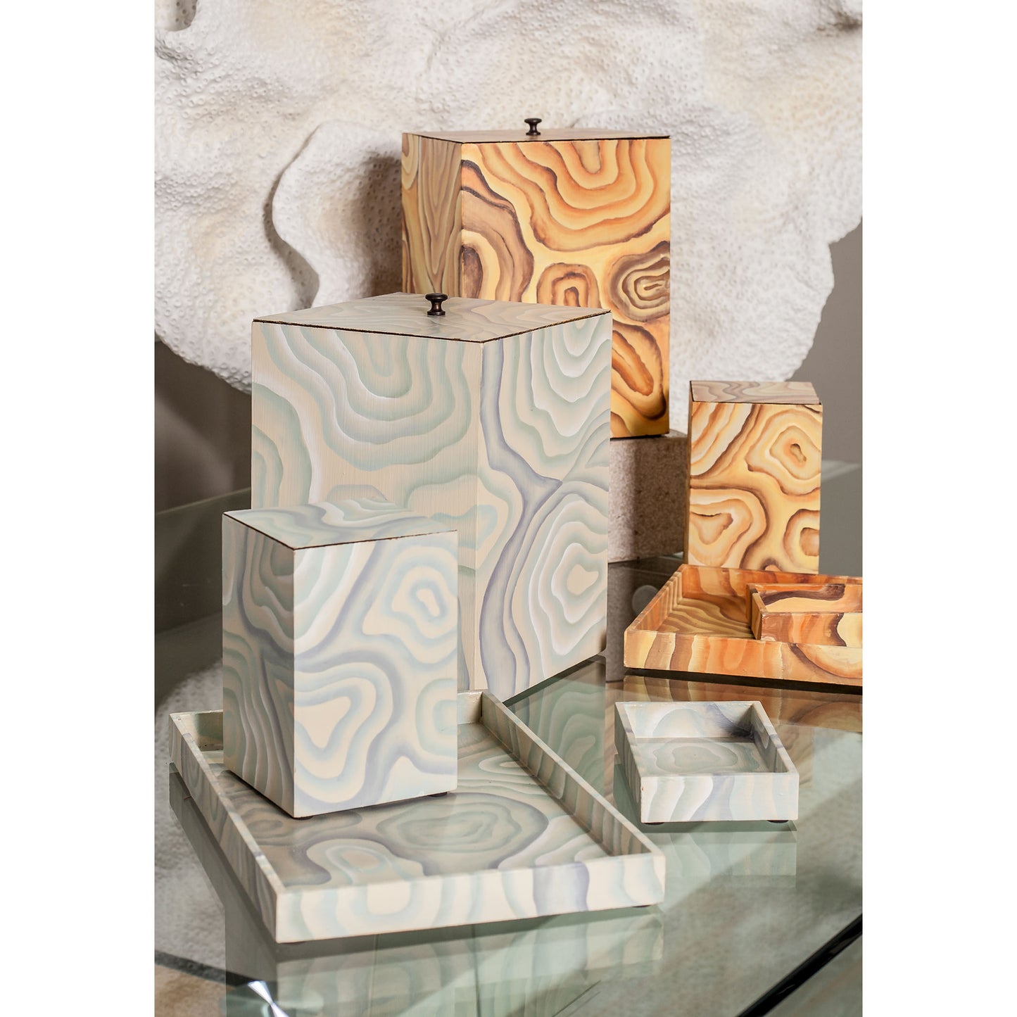 ELK SIGNATURE 7011-539 Desert Agate Toothbrush Holder - Hand-Painted Coastal Agate Pattern