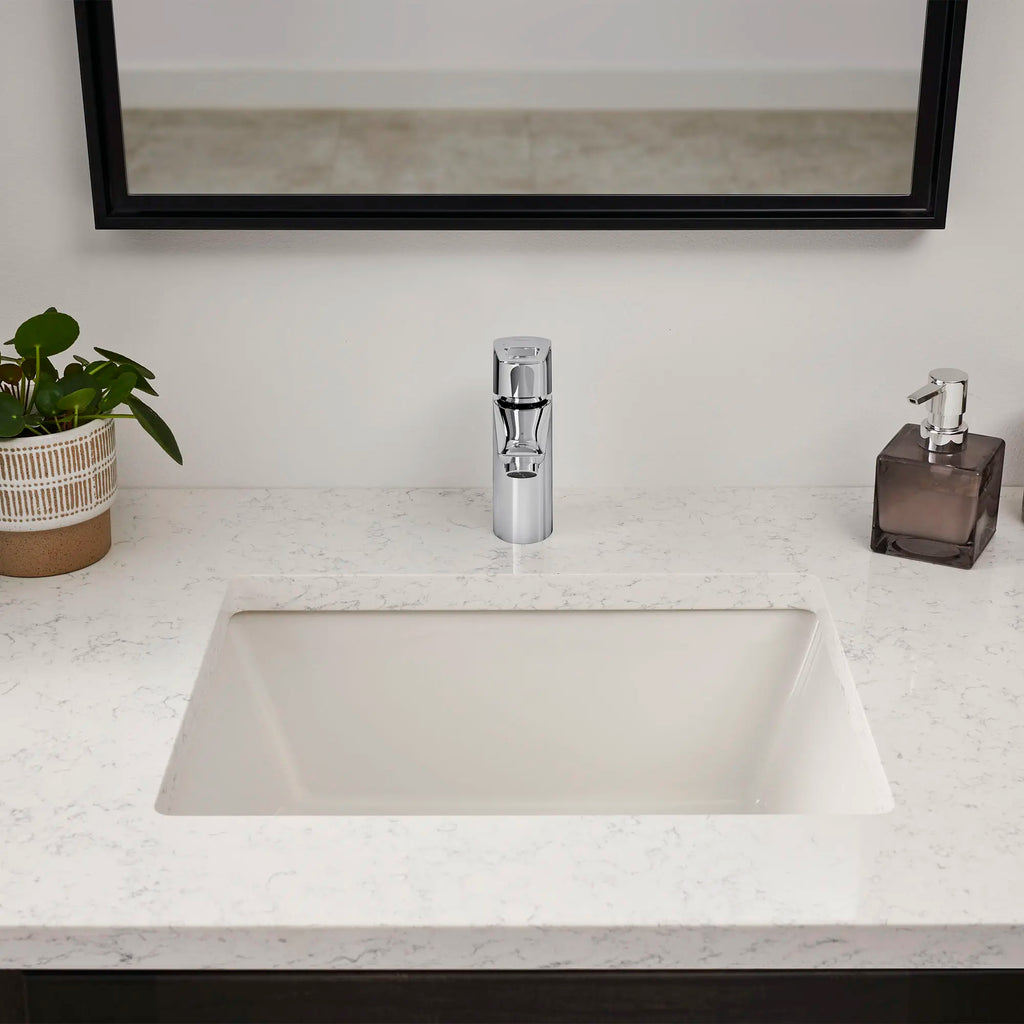 GROHE 23963001 Bauloop Single Hole Single-Handle M-Size Bathroom Faucet, 1.2 GPM - Chrome