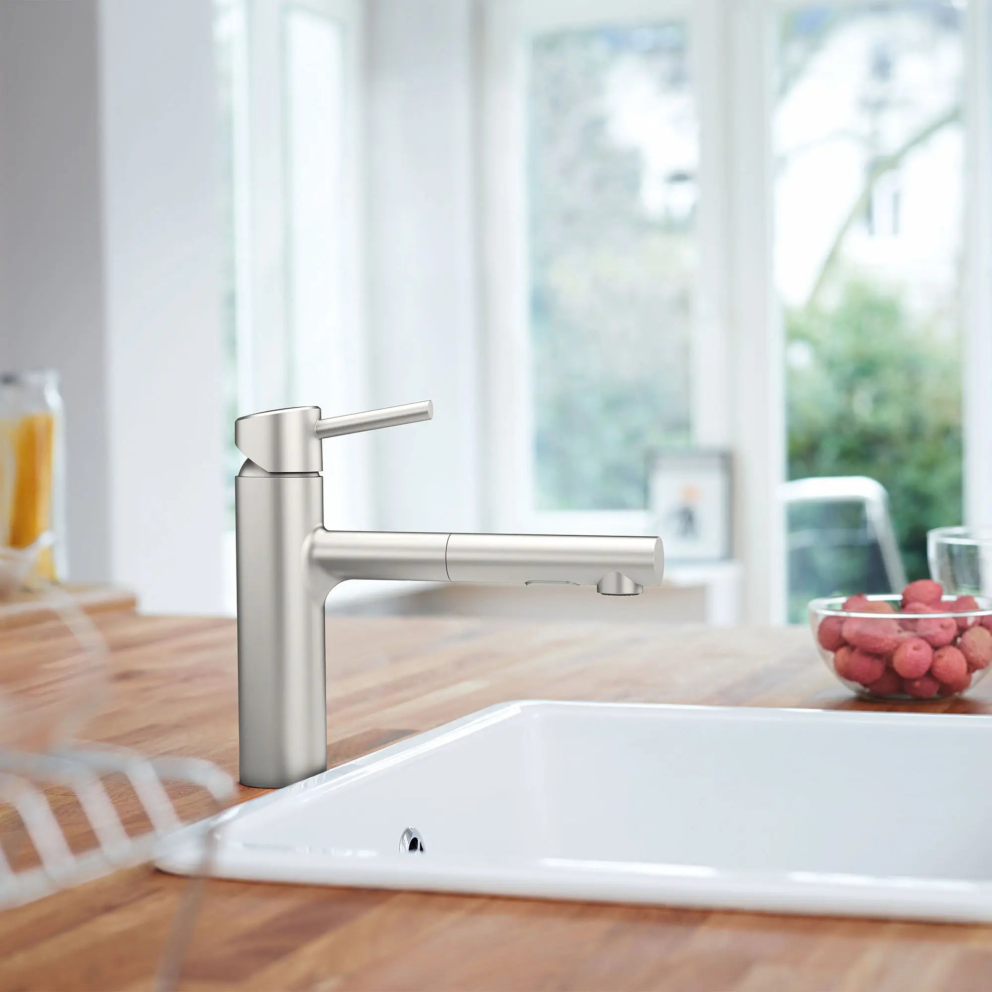 GROHE 31453DC1 Concetto Single-Handle Pull-Out Kitchen Faucet Dual Spray 1.5 GPM - Supersteel