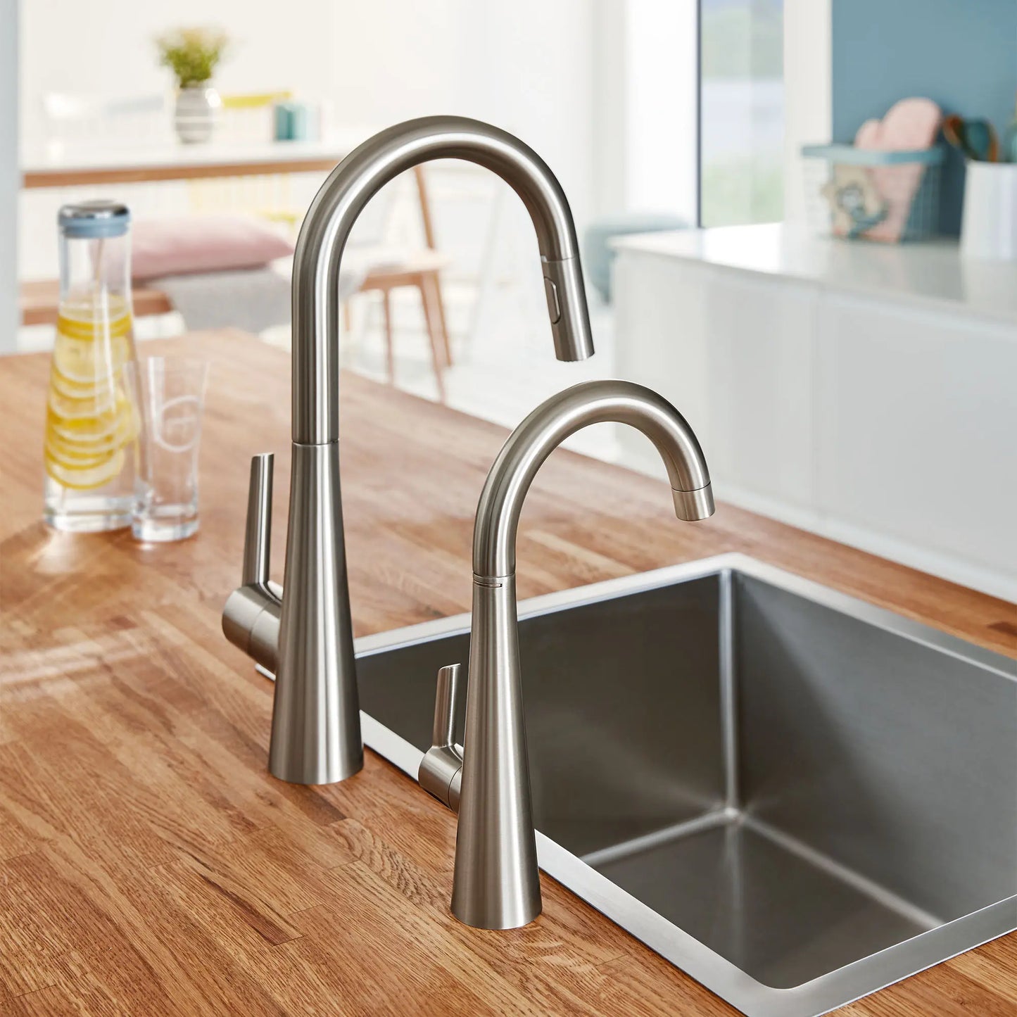 GROHE 30026DC2 GROHE Zedra Single-Handle Beverage Faucet (Cold Water Only) with Filtration 1.75 GPM - Supersteel