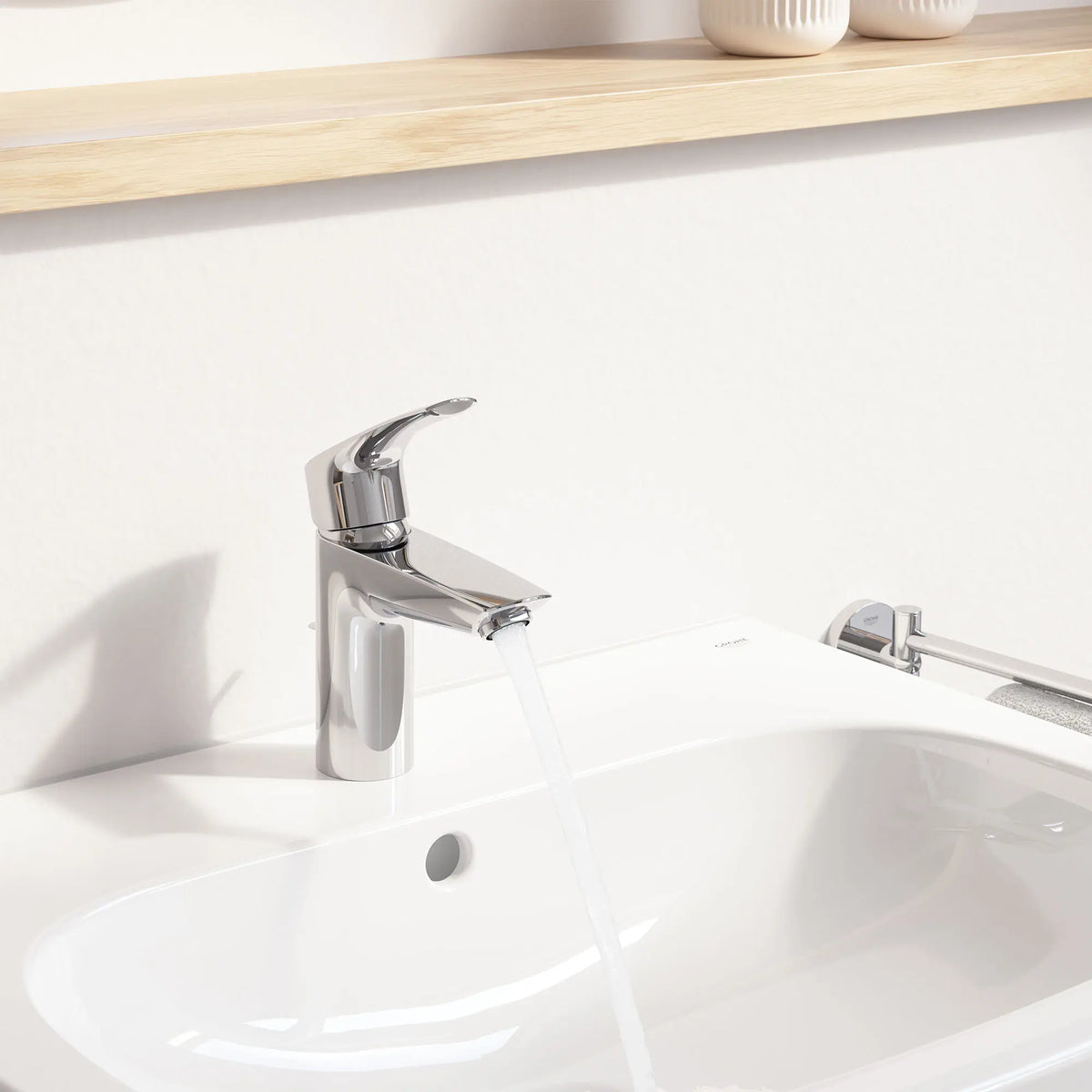 GROHE 32643003 Eurosmart Single Hole Single-Handle S-Size Bathroom Faucet, 1.2 GPM Less Drain - Chrome