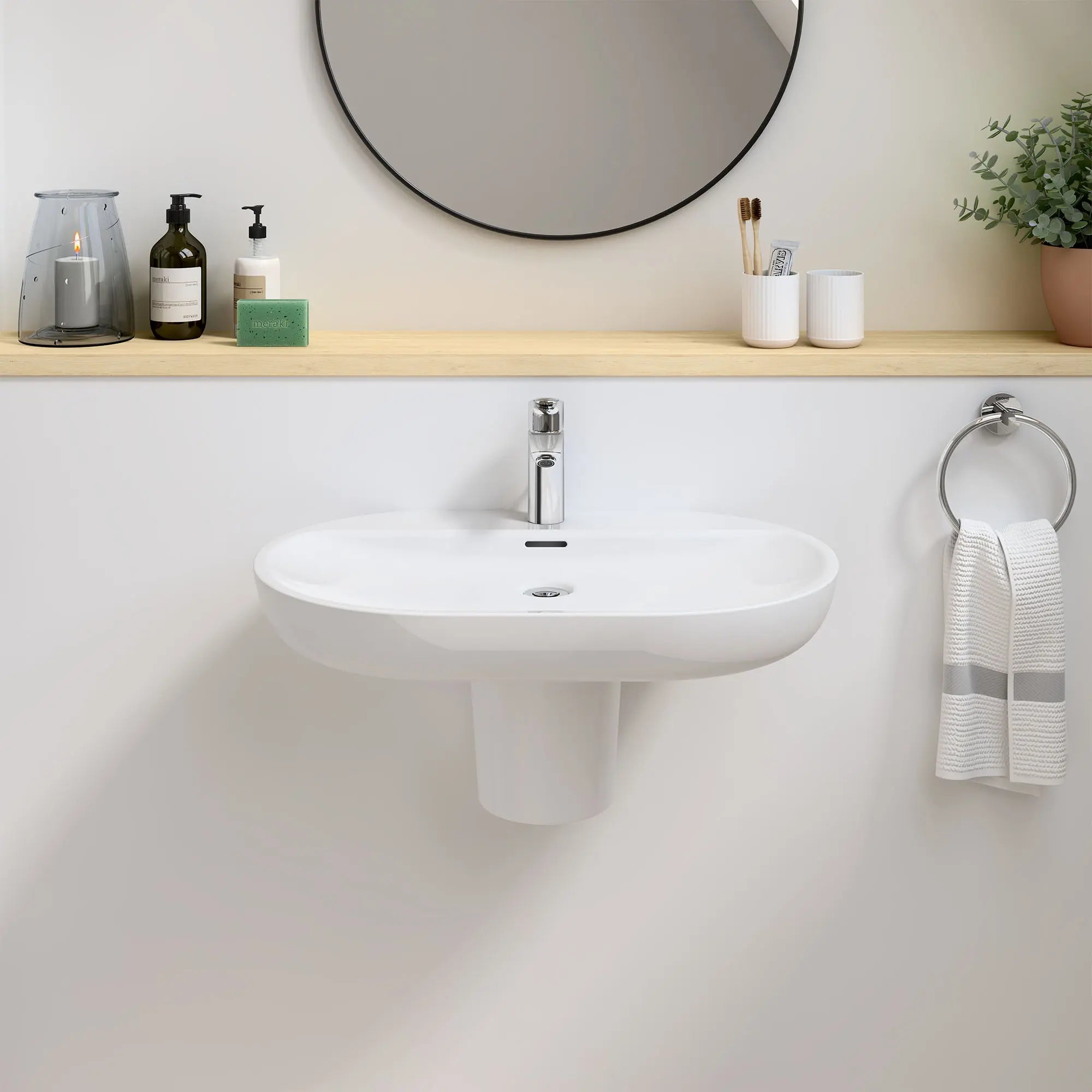 GROHE 32643003 Eurosmart Single Hole Single-Handle S-Size Bathroom Faucet, 1.2 GPM Less Drain - Chrome