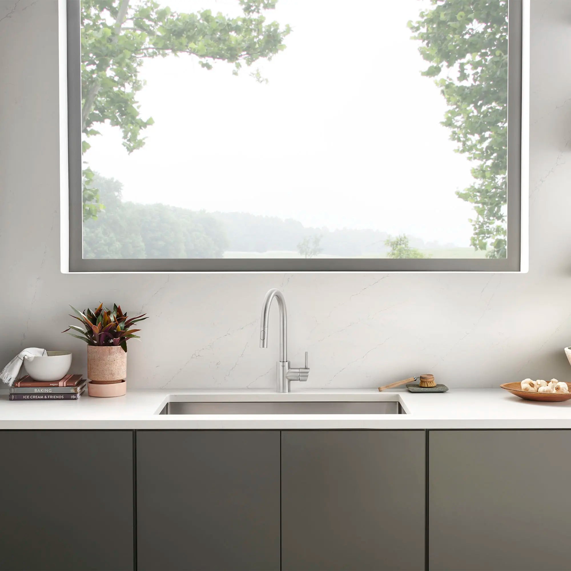 GROHE 32665DC3 Concetto Single-Handle Pull-Down Kitchen Faucet Dual Spray 1.75 GPM - Supersteel