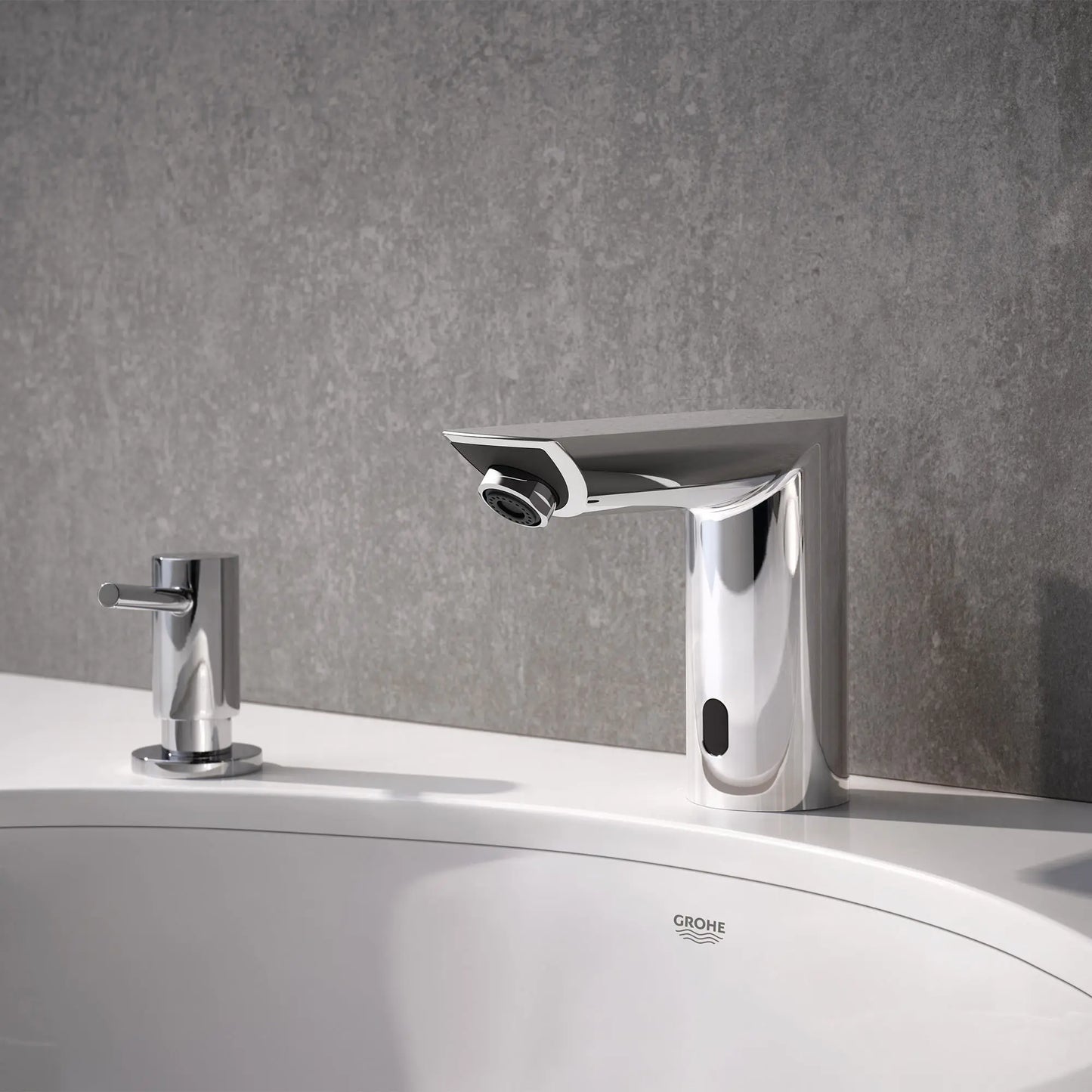 GROHE 36468000 Baucosmopolitan E Touchless Electronic Faucet Less Mixing, Battery-Powered - Chrome