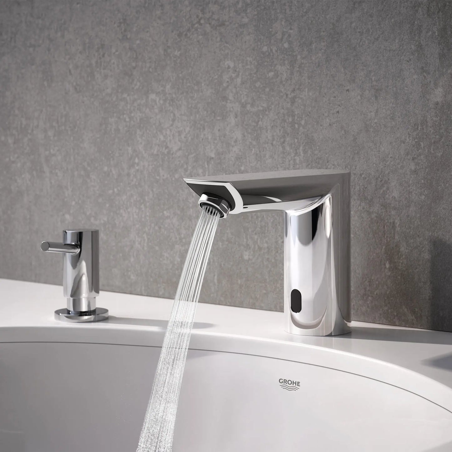 GROHE 36468000 Baucosmopolitan E Touchless Electronic Faucet Less Mixing, Battery-Powered - Chrome