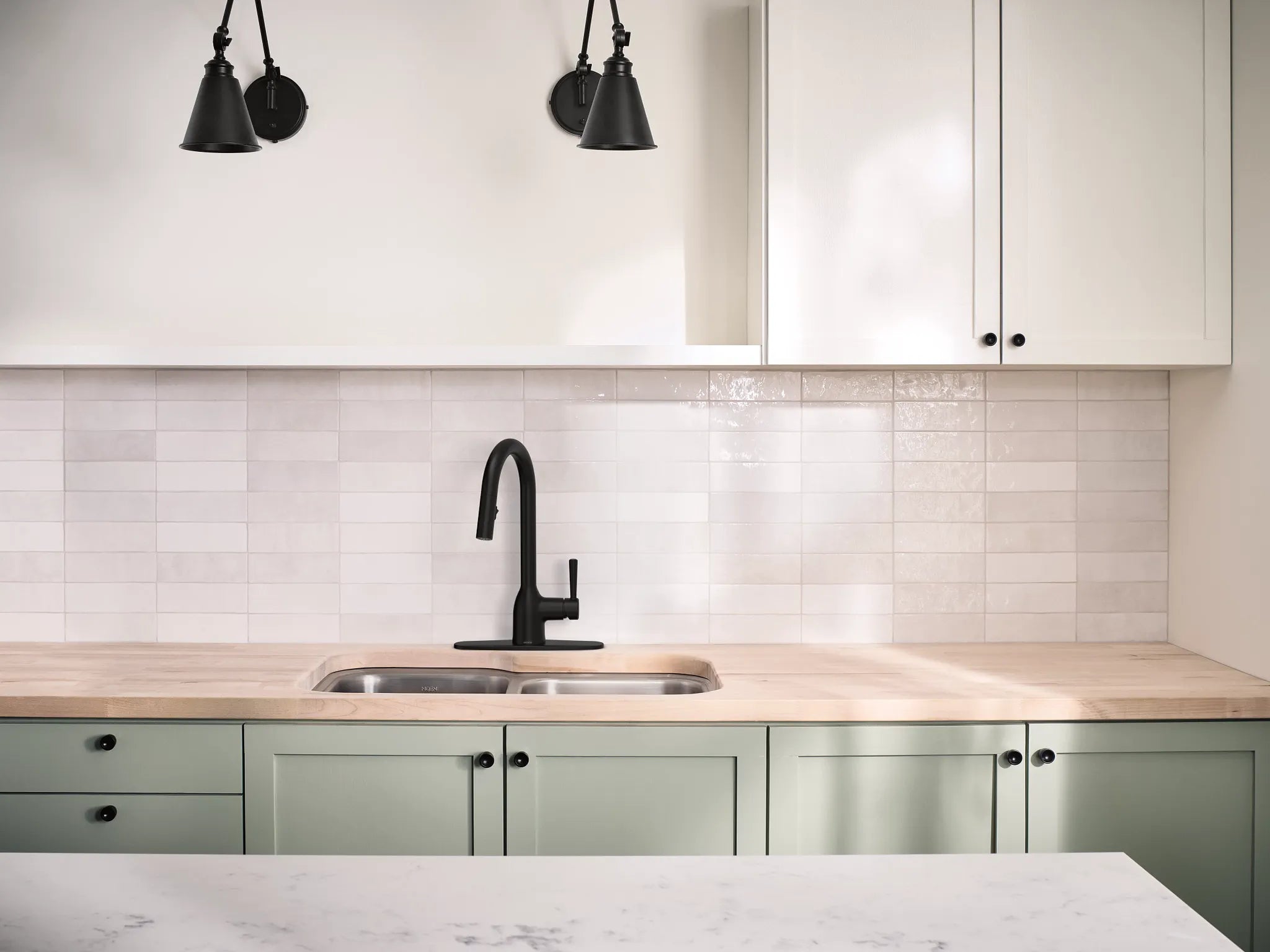 MOEN 7475BL Chateau One-Handle Kitchen Faucet - Matte Black