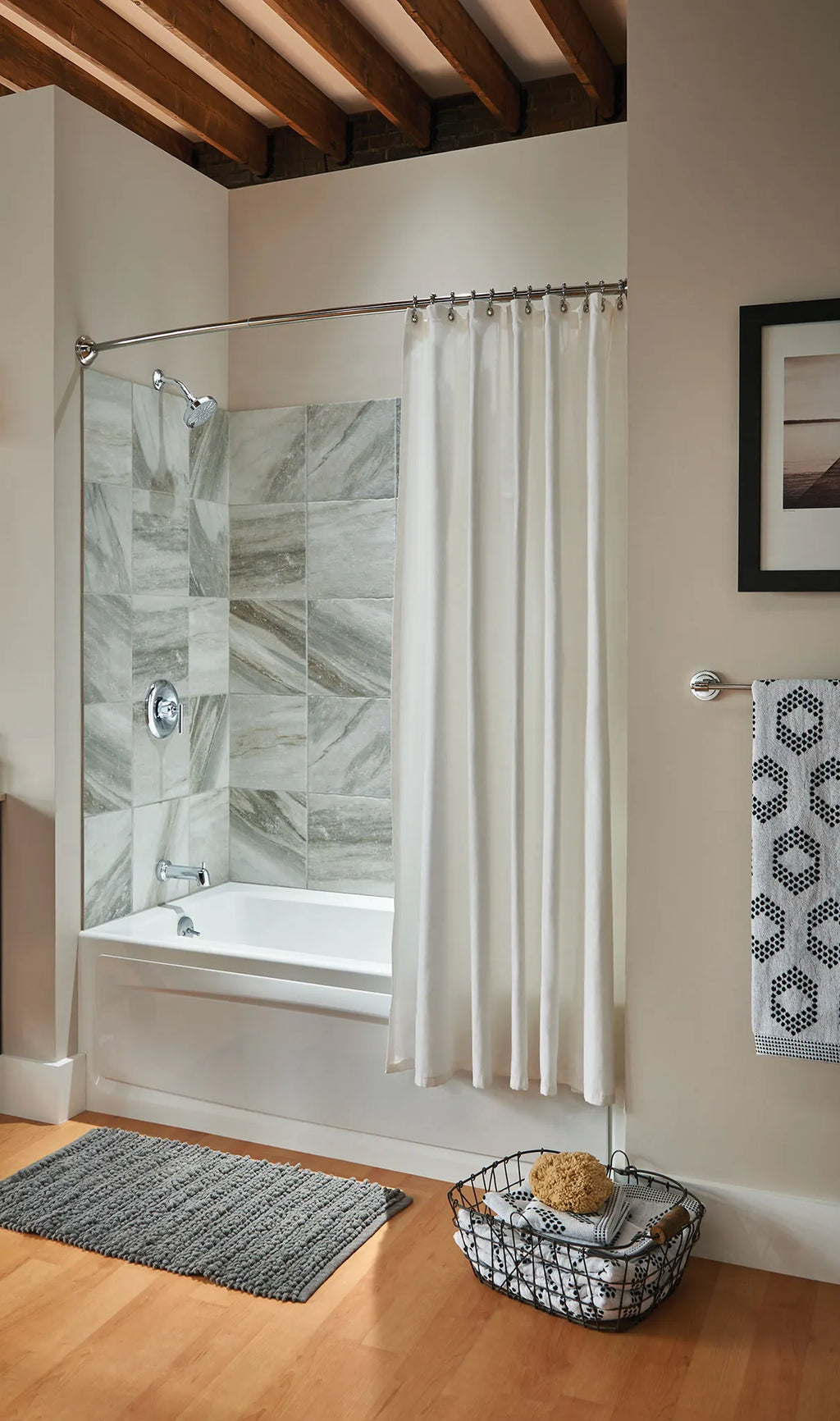 MOEN YB2863CH Eva  Three Globe Bath Light In Chrome