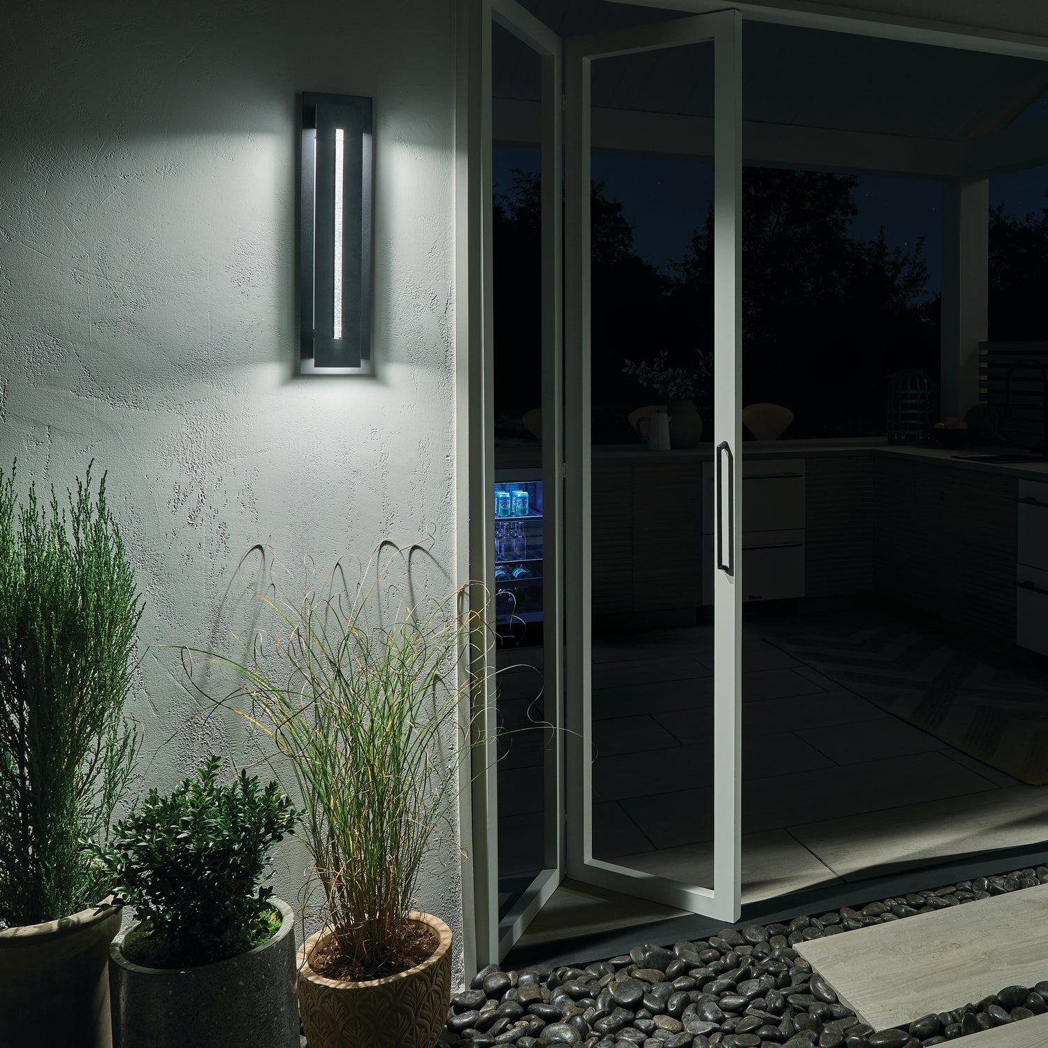 KICHLER 49946BKTLED River Path 23" Led Outdoor Wall Light With Clear Seeded Glass In Textured Black