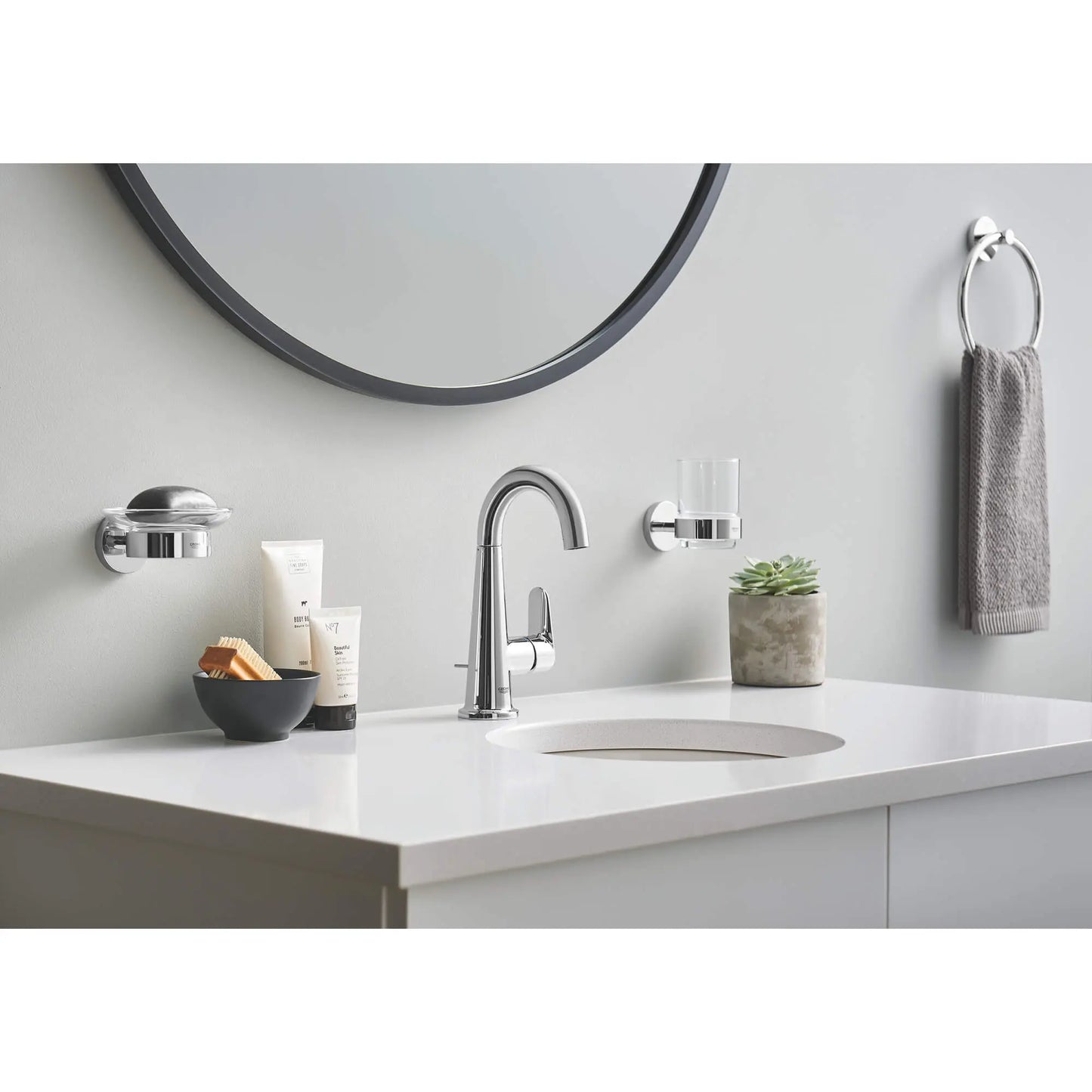 GROHE 23837000 Veletto Single-Handle 4" Centerset Bathroom Faucet, 1.2 GPM - Chrome