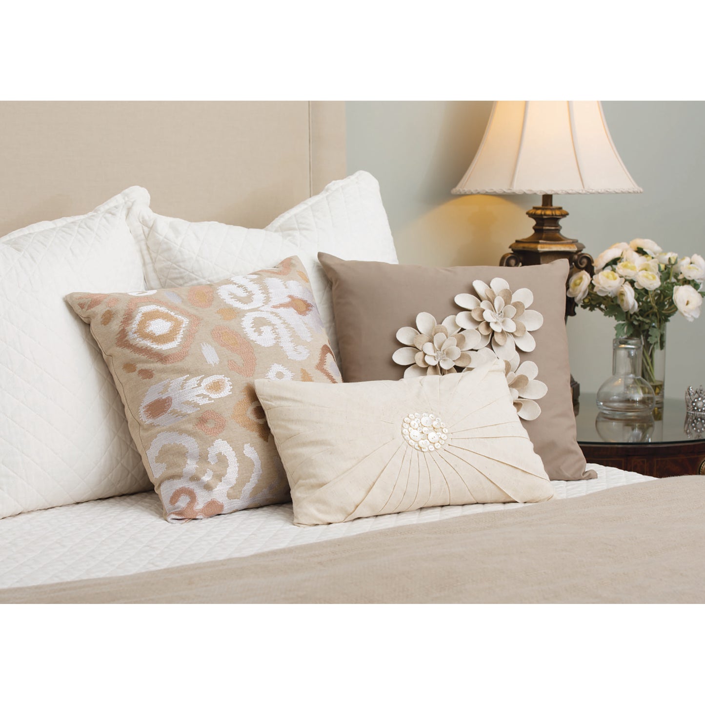 ELK STUDIO 902451 Isabella 20x20 Pillow