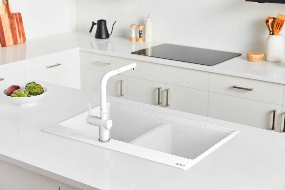 FRANKE MAG6201414-PWT Maris Topmount 31-in x 20.88-in Granite Double Bowl Kitchen Sink in Polar White In Polar White