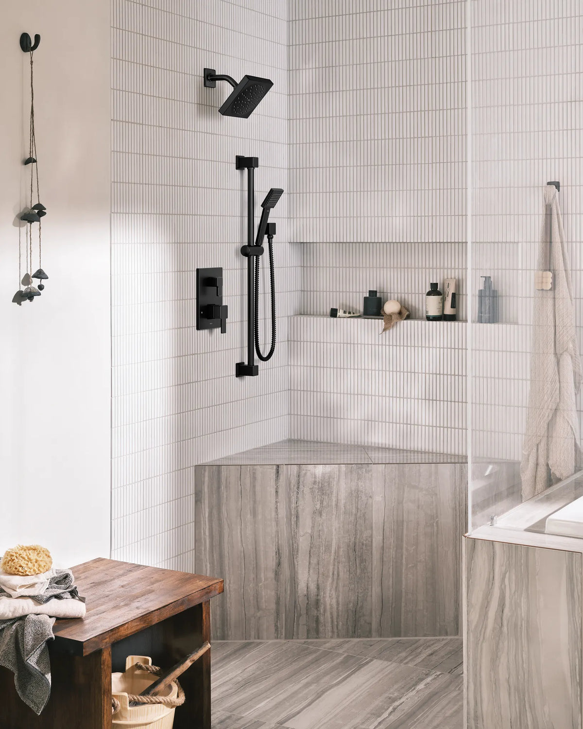 MOEN S3879EPBL 90 Degree Eco-Performance Handshower Handheld Shower - Matte Black
