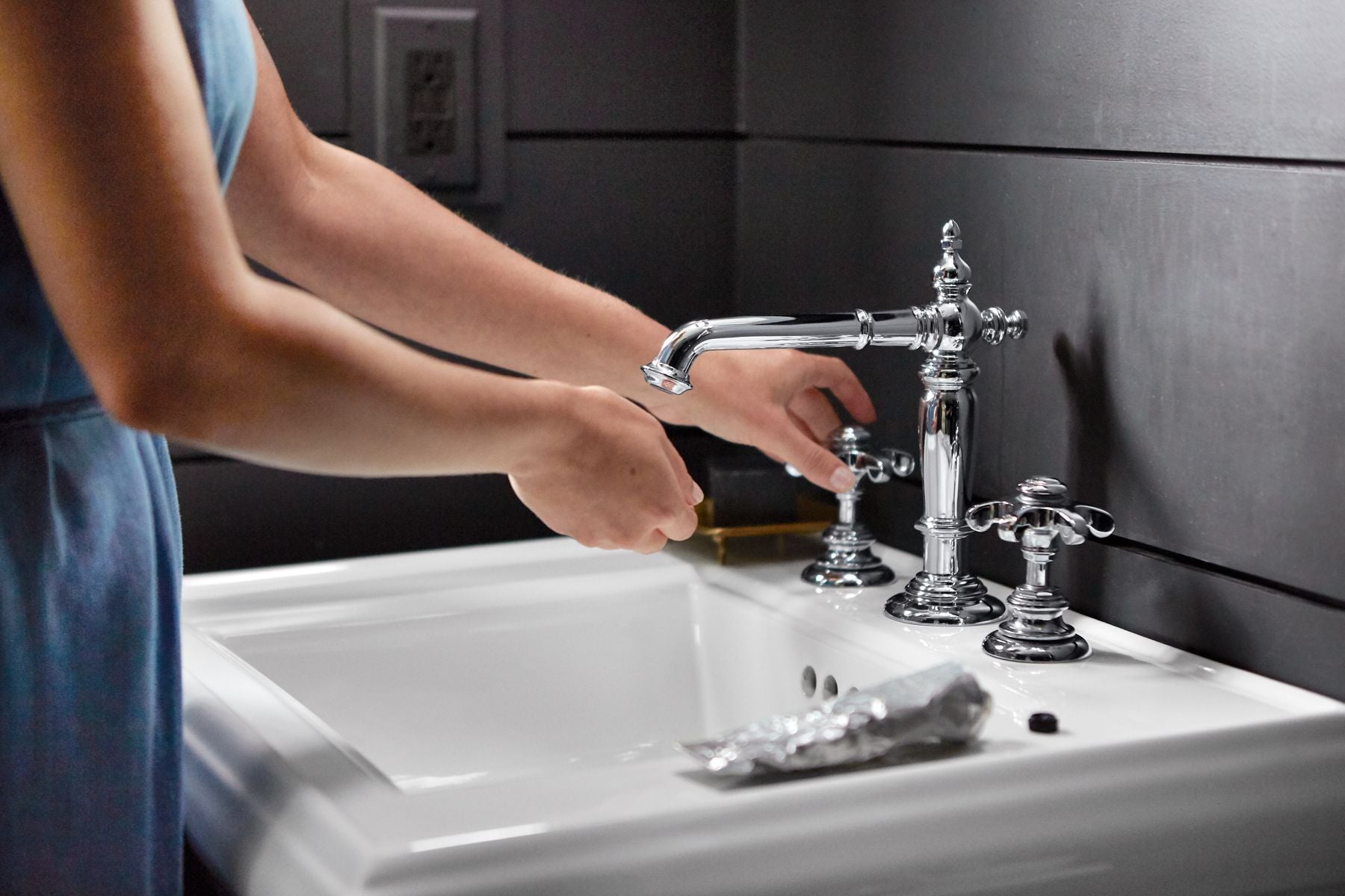 KOHLER K-2238-8-7 Memoirs Classic 24-1/4" Rectangular Pedestal Bathroom Sink - Black Black