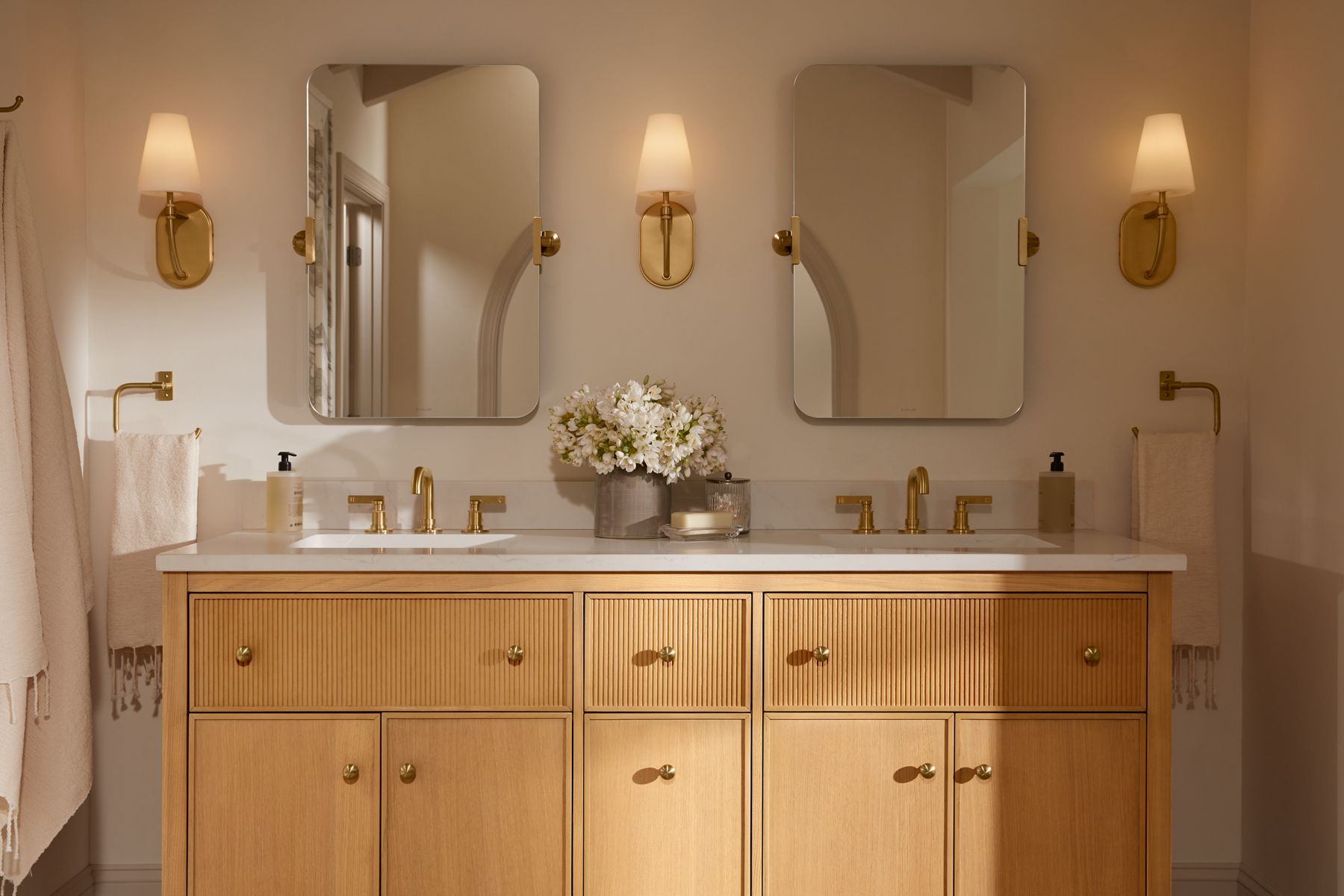 KOHLER K-34969-BL Castia By Studio Mcgee 20" X 30" Rectangular Mirror - Matte Black