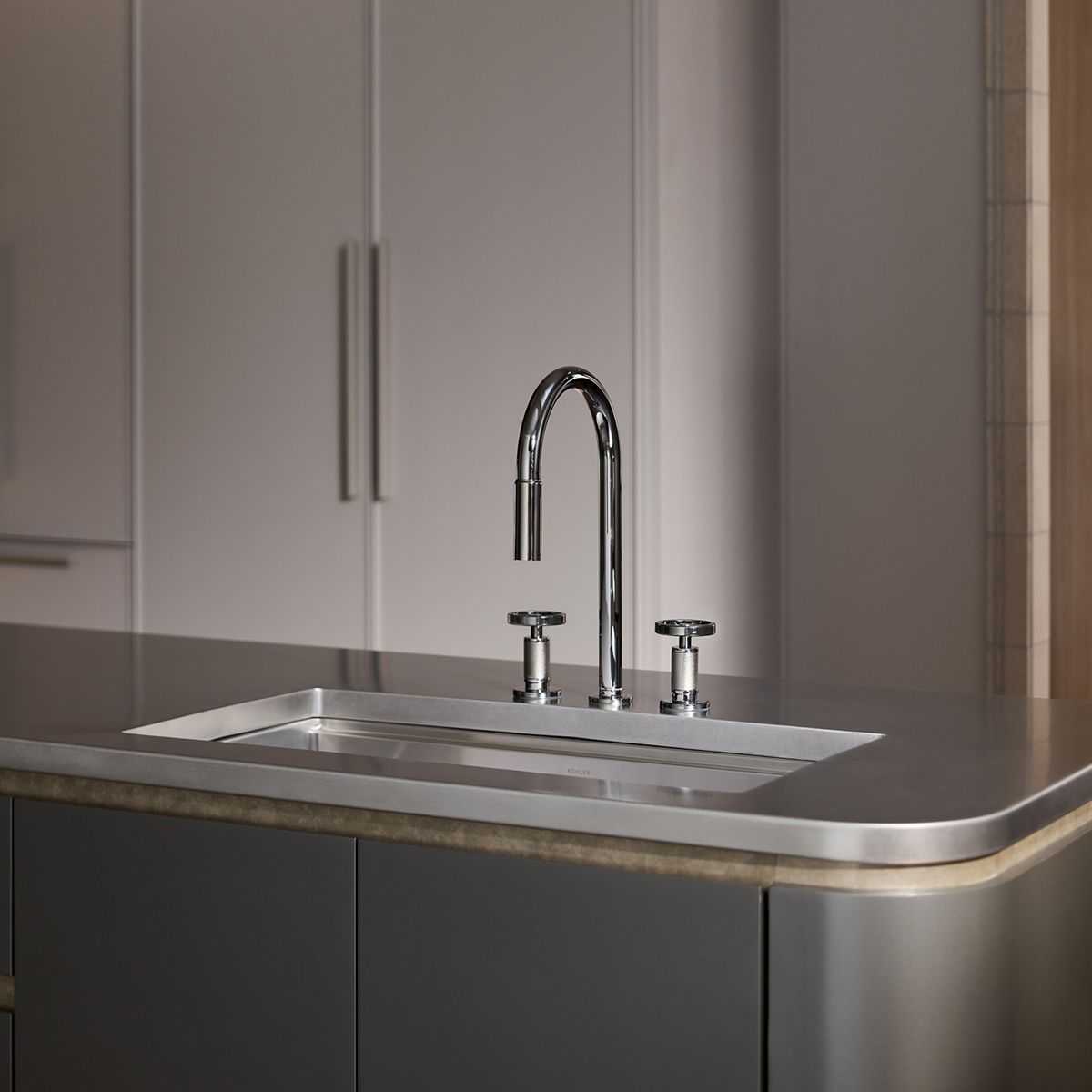 KOHLER K-28677-9RT2-AF Billet Touchless Pull-Down Kitchen Sink Faucet With Two-Function Sprayhead - Vibrant French Gold