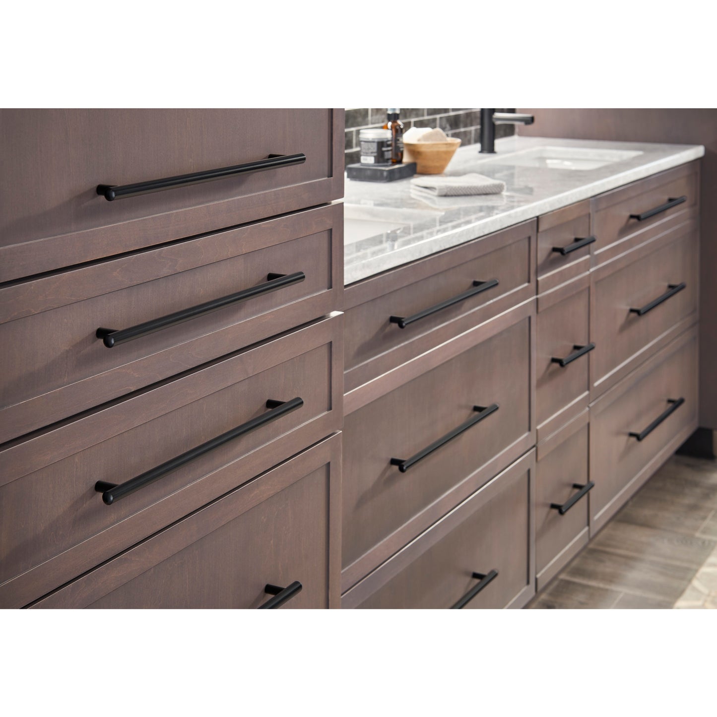 JEFFREY ALEXANDER 48MB Key West 1-7/8" Length Bar Knob - Matte Black