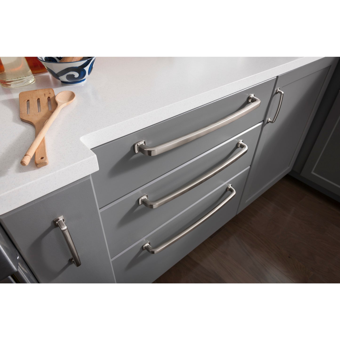 JEFFREY ALEXANDER MO6373-12SN Belcastel 1 12" Center-to-Center Appliance Pull - Satin Nickel