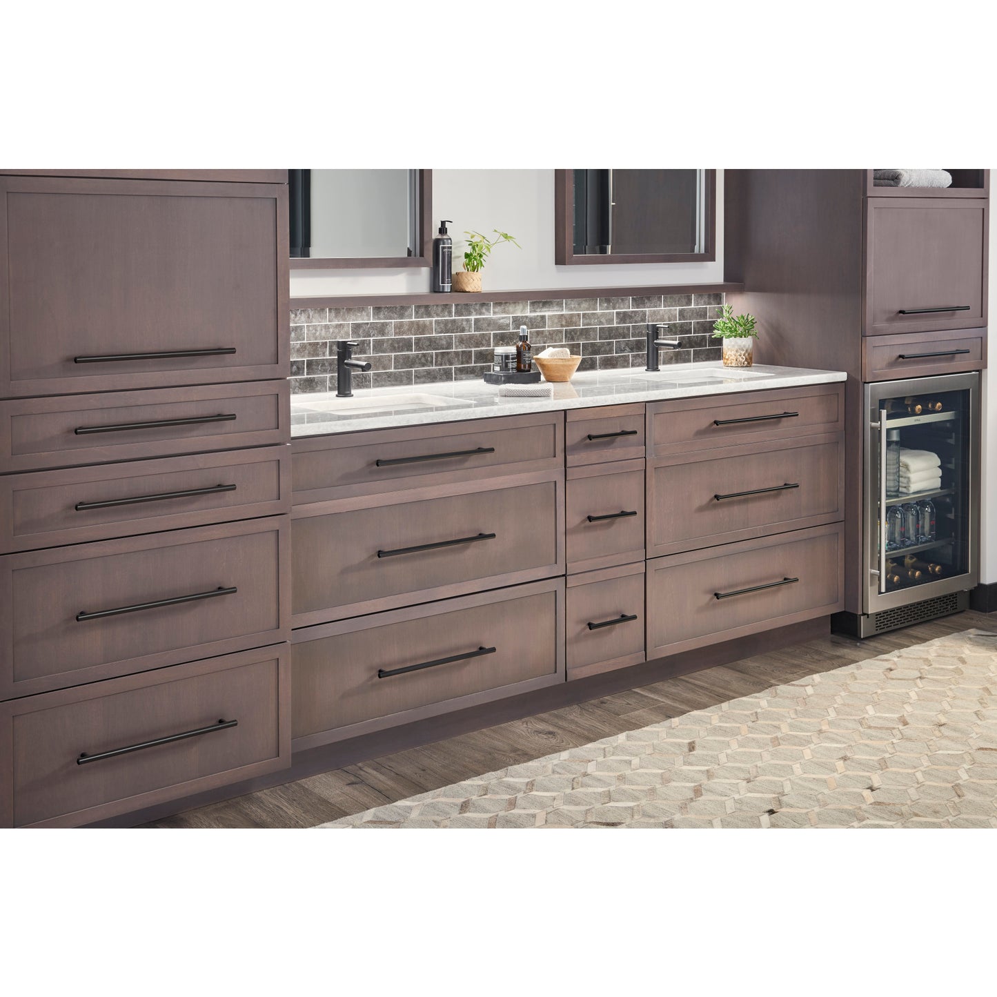 JEFFREY ALEXANDER 48MB Key West 1-7/8" Length Bar Knob - Matte Black