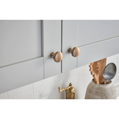JEFFREY ALEXANDER 445SBZ Marie 1-1/4" Diameter Mushroom Knob - Satin Bronze