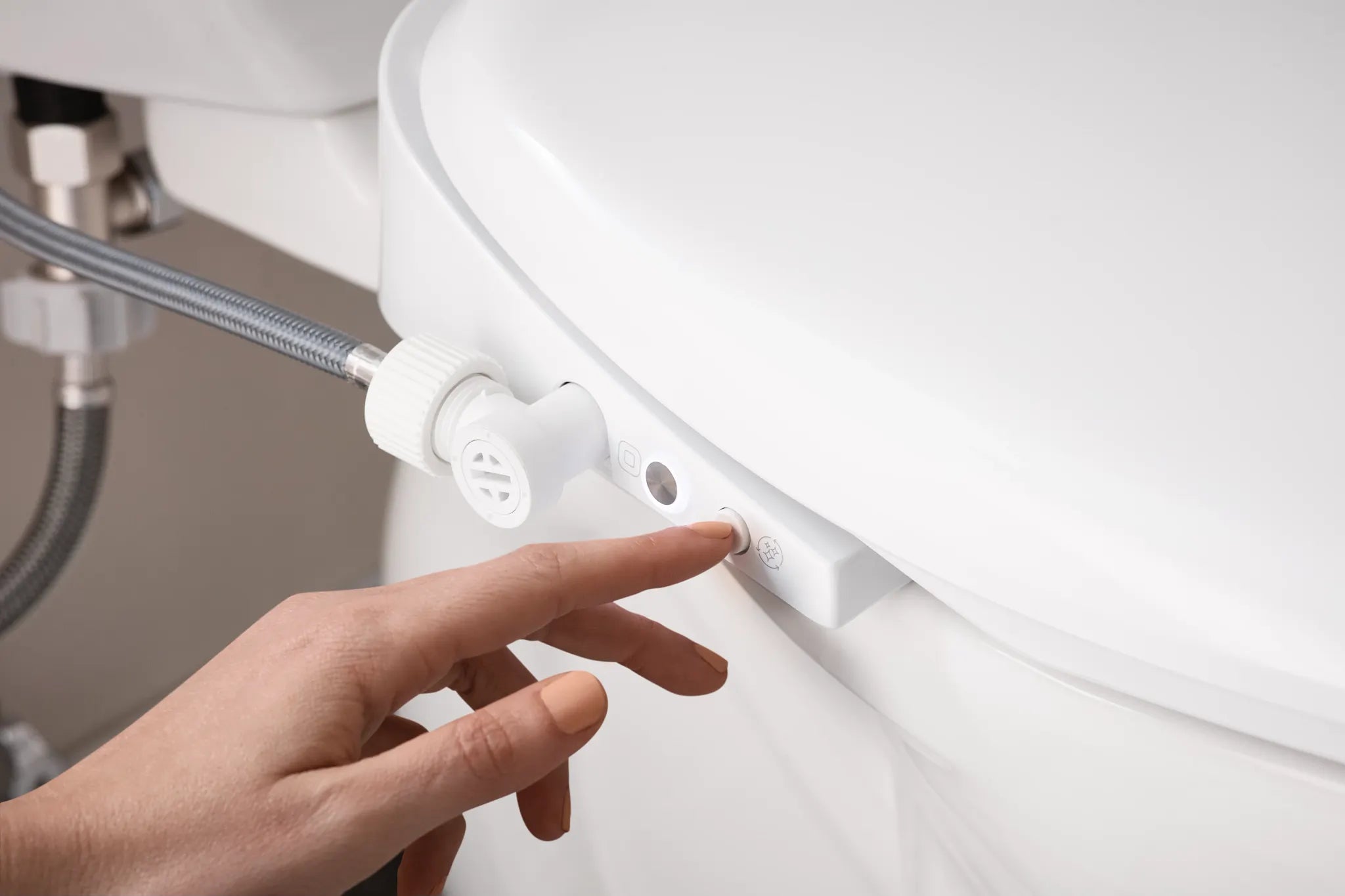 MOEN EB2100-E 5-Series Electronic Bidet Seat - White