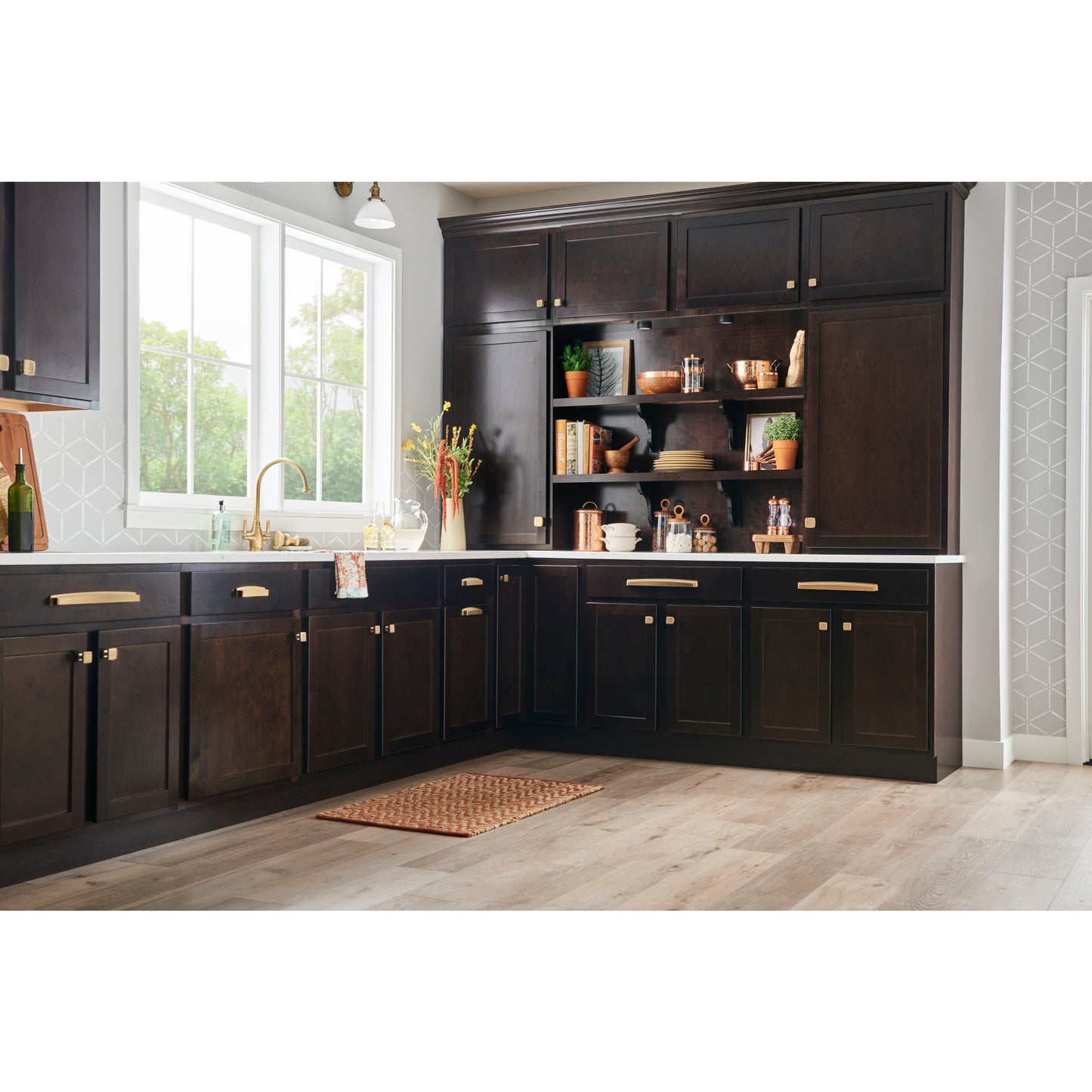 JEFFREY ALEXANDER 141L-SBZ Renzo 1-3/4" Diameter Square Knob - Satin Bronze