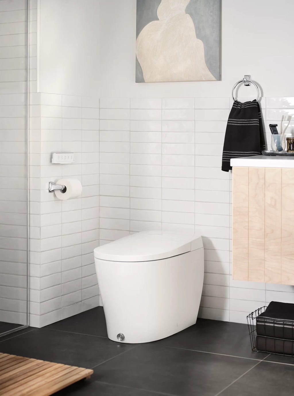 MOEN ET2200 5-Series Electronic Cleansing Toilet - White