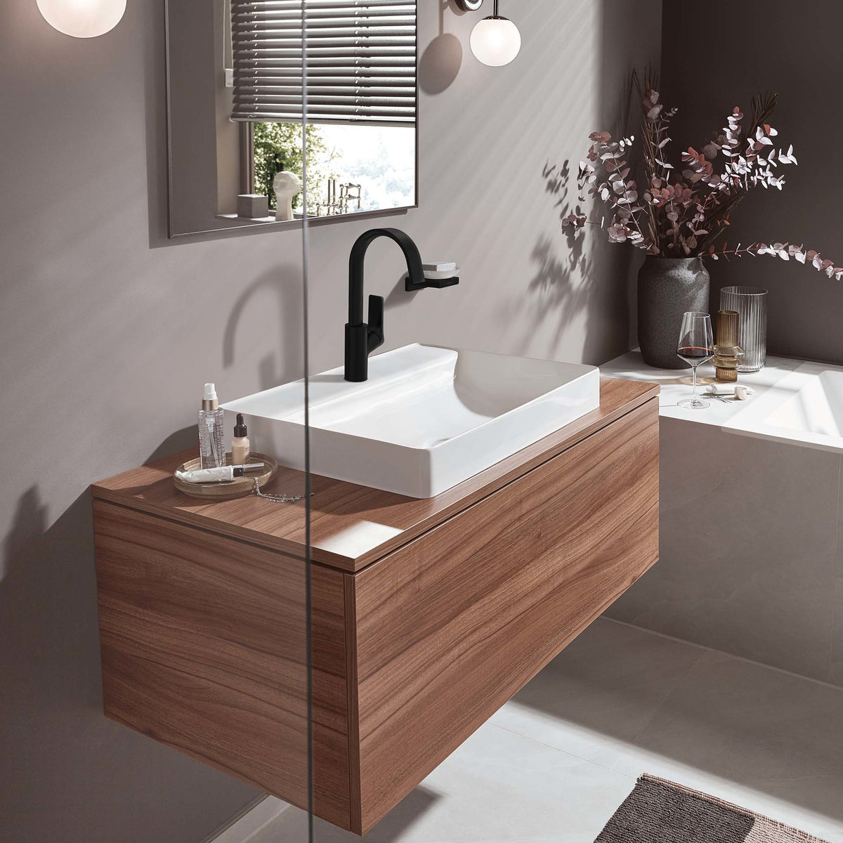 HANSGROHE 75030671 Vivenis Single-hole Faucet 210 with Swivel Spout and Pop-Up Drain, 1.2 GPM - Matte Black