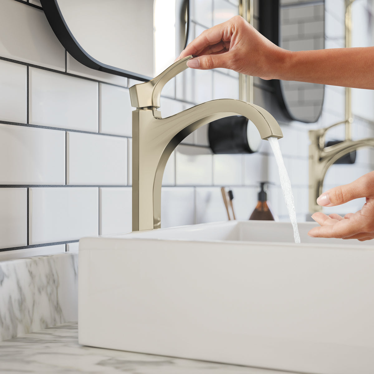 HANSGROHE 04811830 Locarno Single-Hole Faucet 210, 1.2 GPM - Polished Nickel