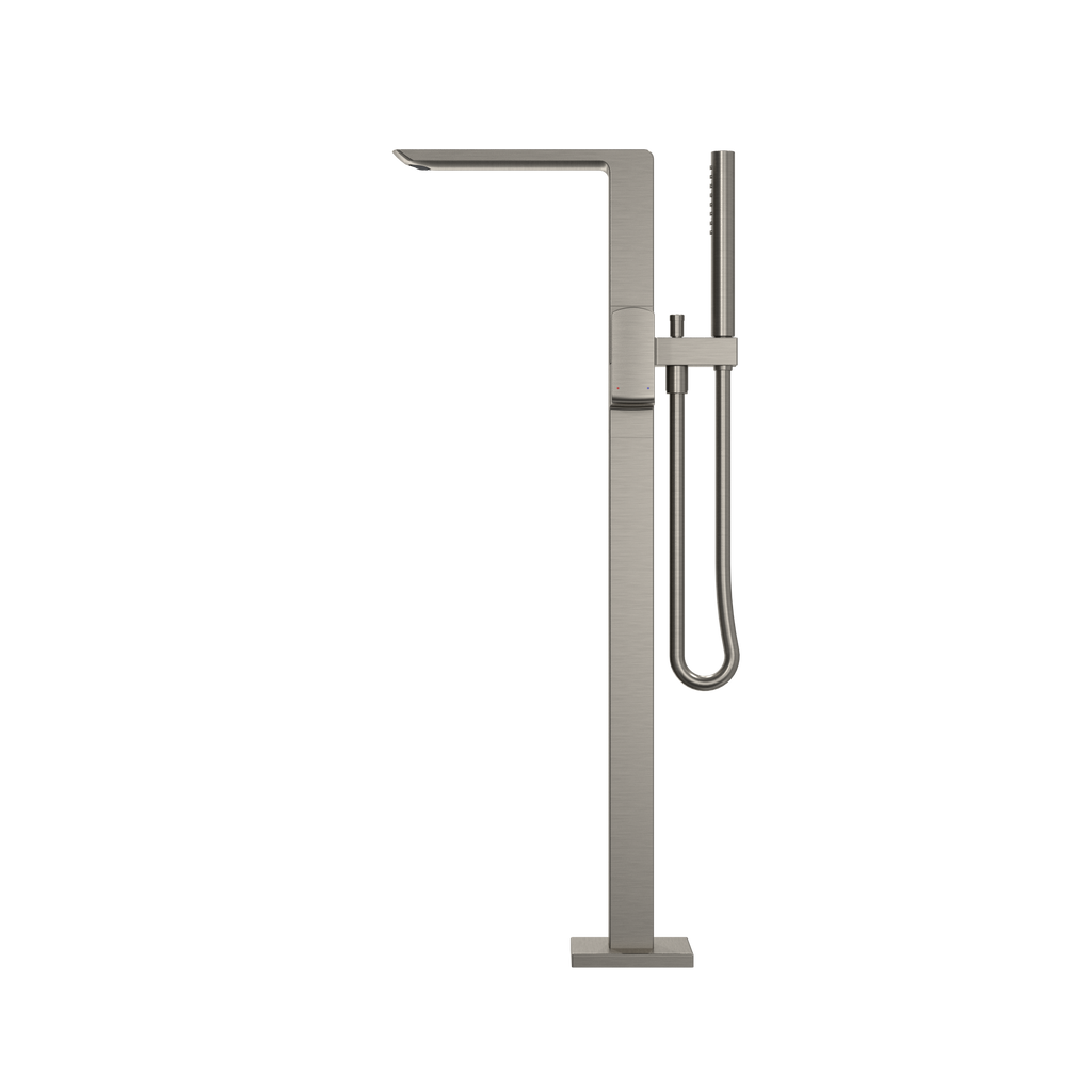 TOTO TBG02306U#BN Gr Single-Handle Freestanding Tub Filler Faucet With Handshower - Brushed Nickel