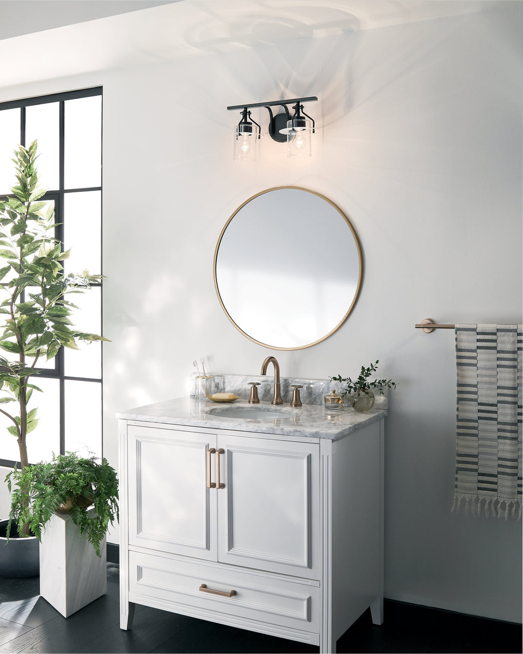 KICHLER 55078BK Everett 16 Inch 2 Light Vanity Light with Clear Glass in Black