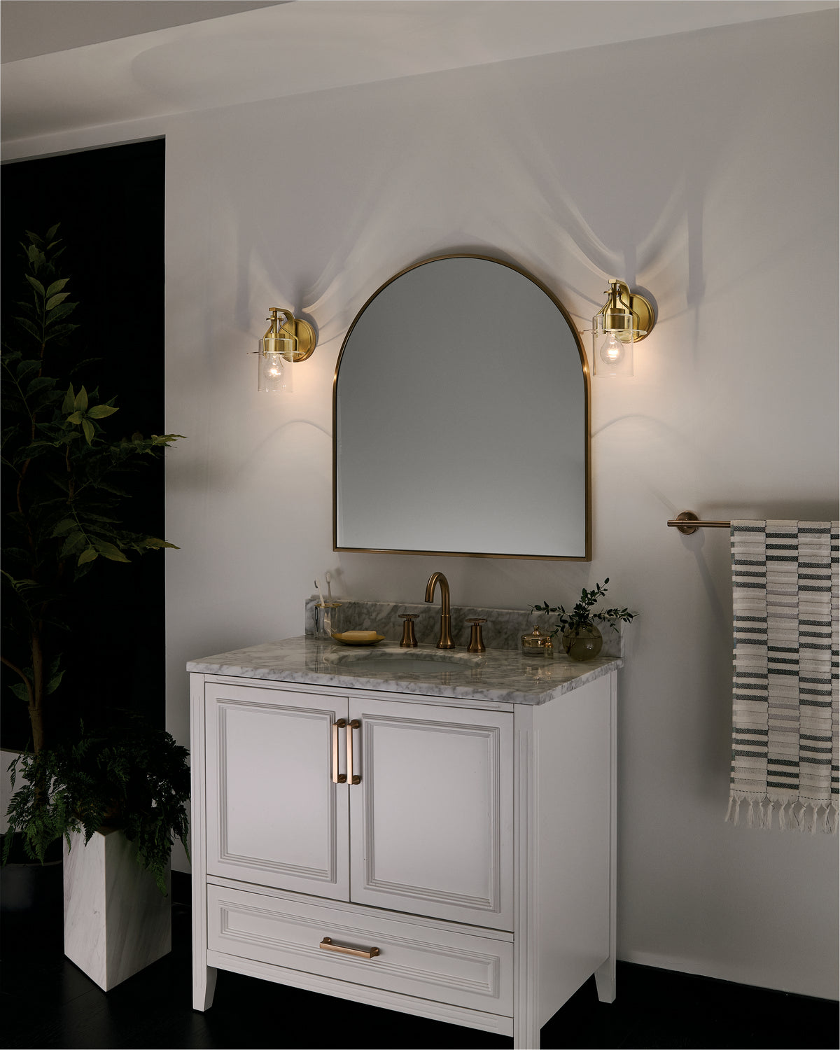 KICHLER 55077NBR Everett 9.25 Inch 1 Light Wall Sconce with Clear Glass in Polished Nickel